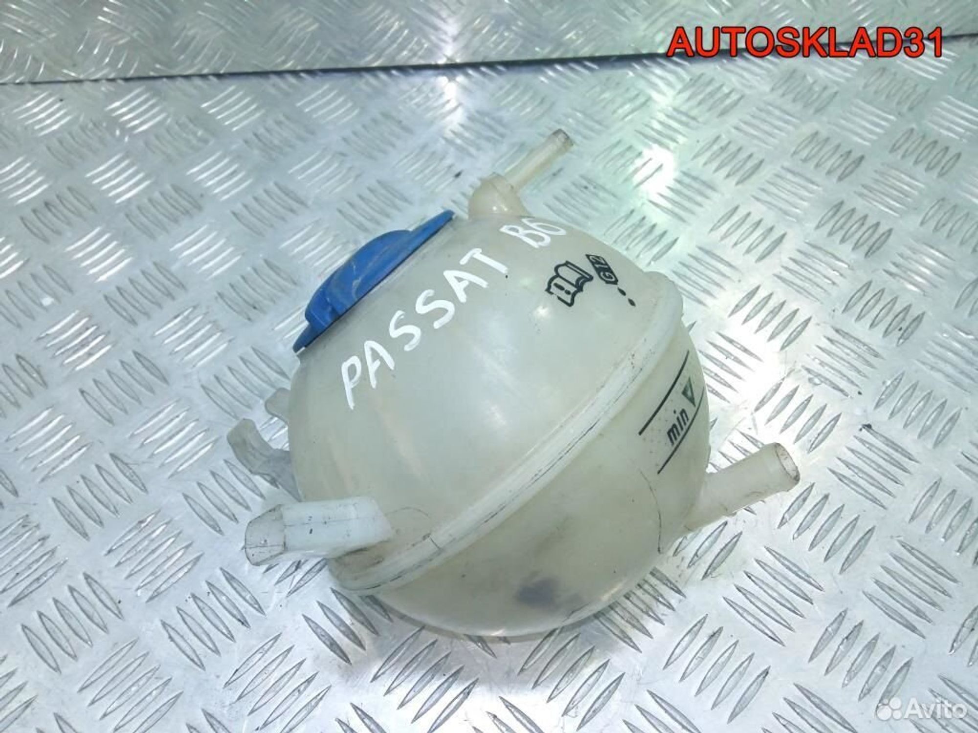 Бачок расширительный VW Passat B6 1K0121407A, 1400 рублей, Дубовое