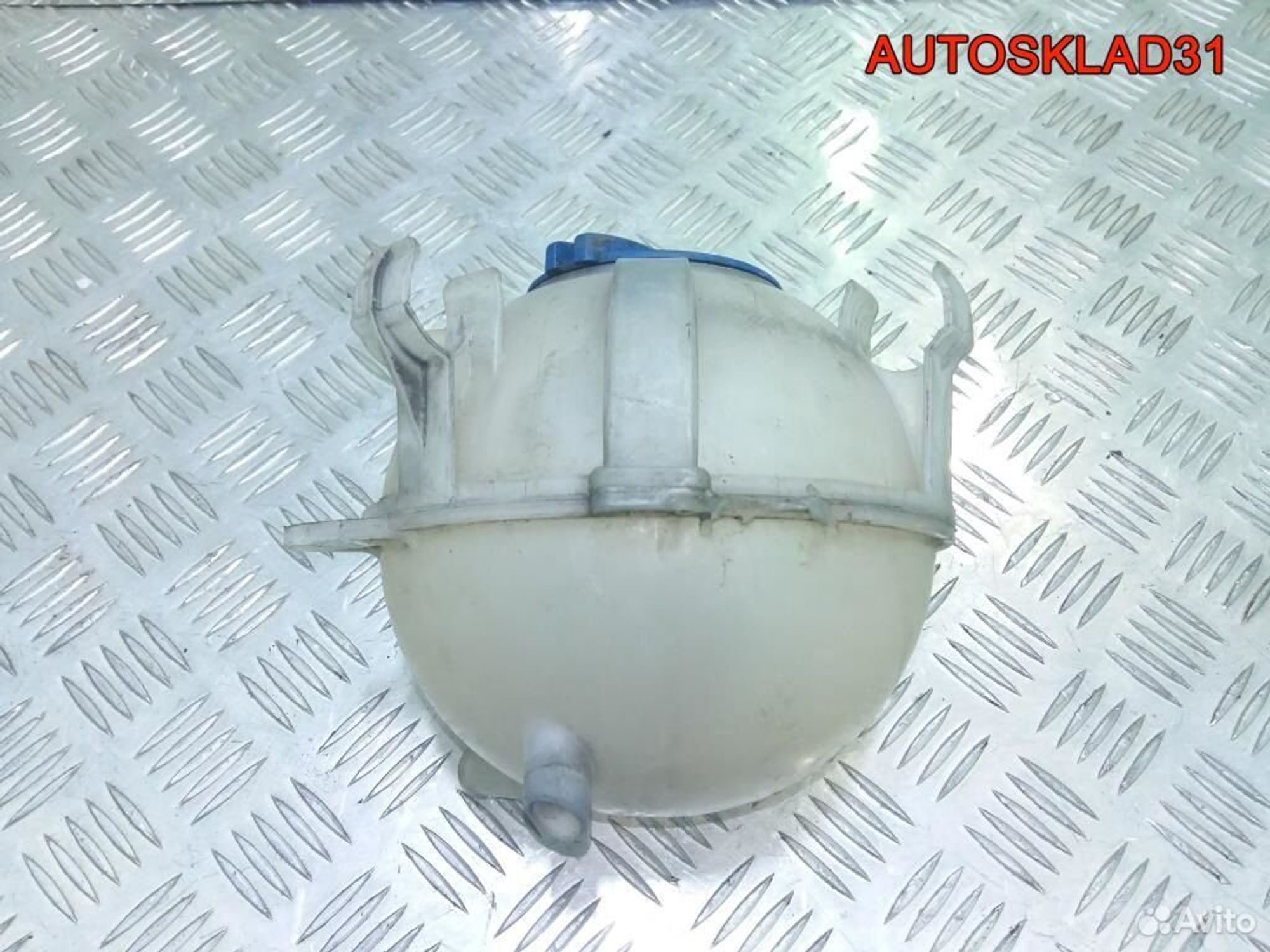 Бачок расширительный VW Passat B6 1K0121407A, 1400 рублей, Дубовое