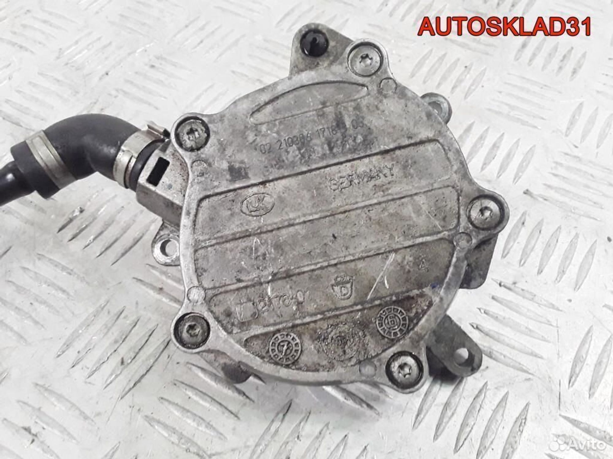 Насос вакуумный Audi A4 B7 2,0 BUL 06D145100E, 3200 рублей, Дубовое