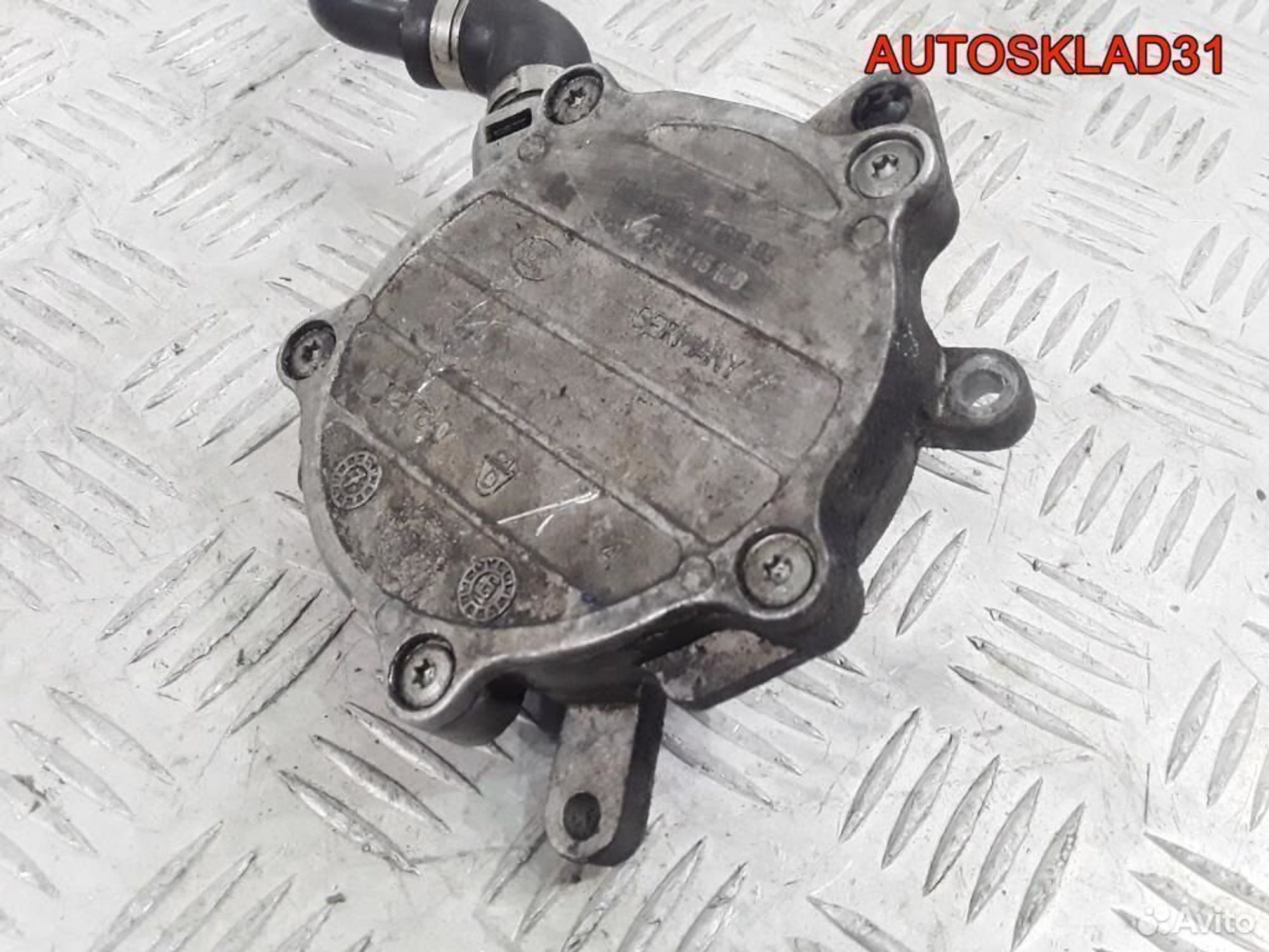 Насос вакуумный Audi A4 B7 2,0 BUL 06D145100E, 3200 рублей, Дубовое