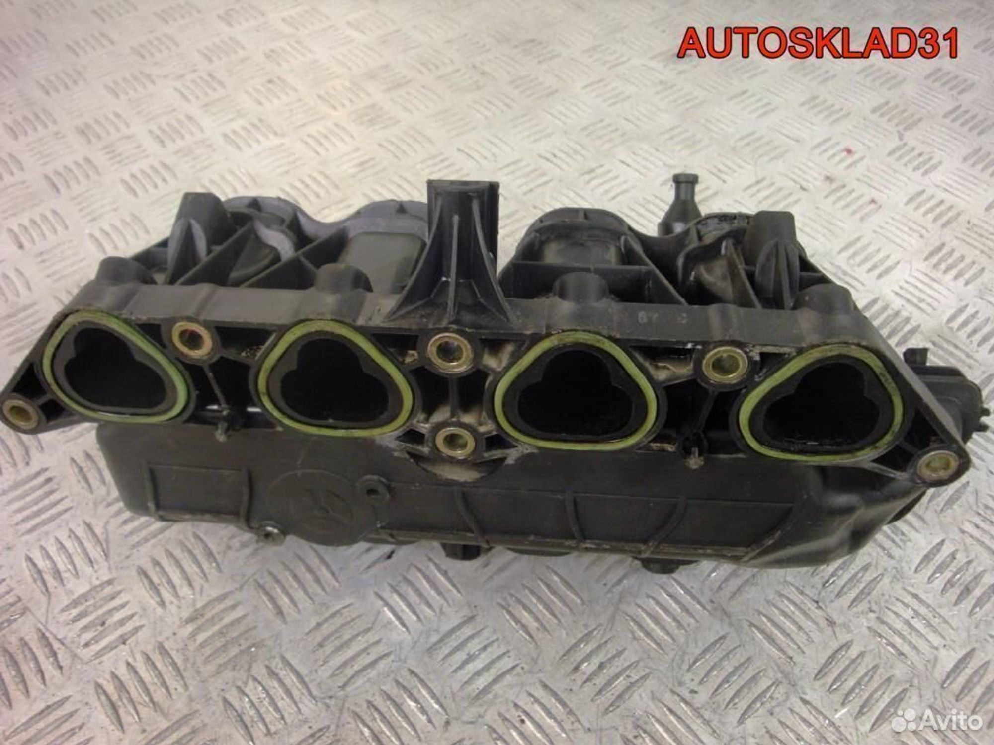 Коллектор впускной Volkswagen Polo 036129711DP, 900 рублей, Дубовое