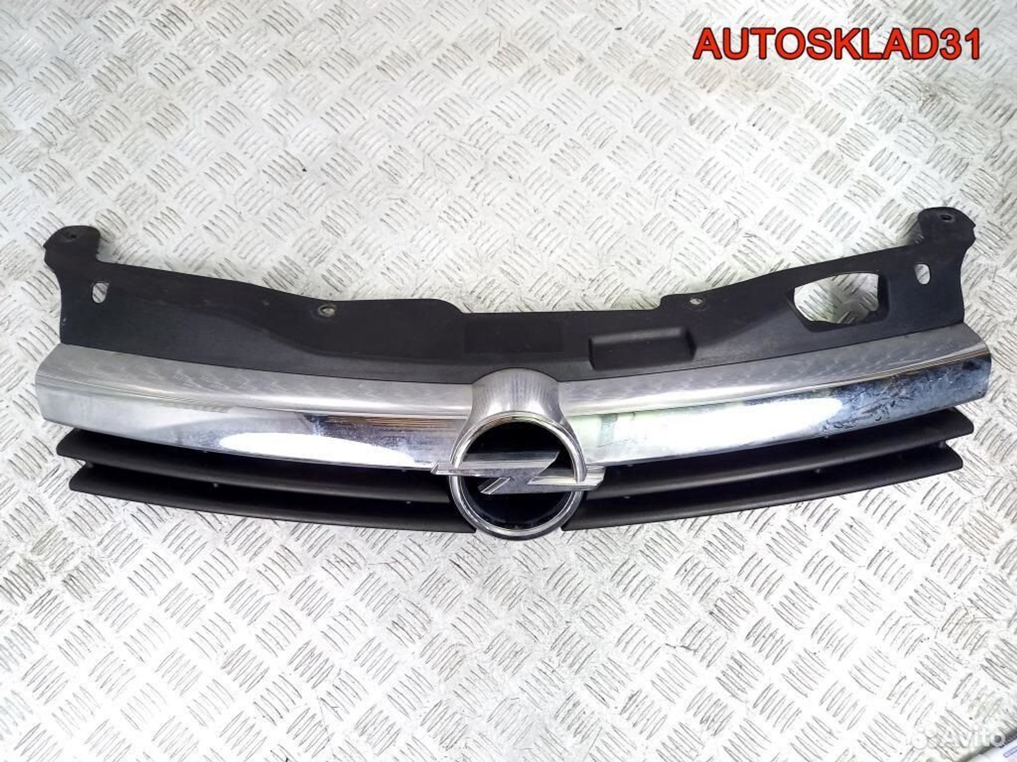 Решетка радиатора Opel Astra H 13108463, 5700 рублей, Дубовое