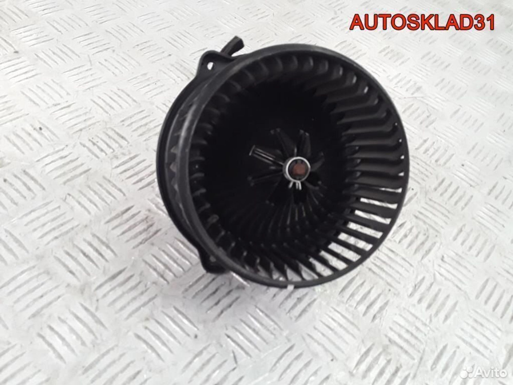 Моторчик отопителя Kia Rio B308830170, 3200 рублей, Дубовое