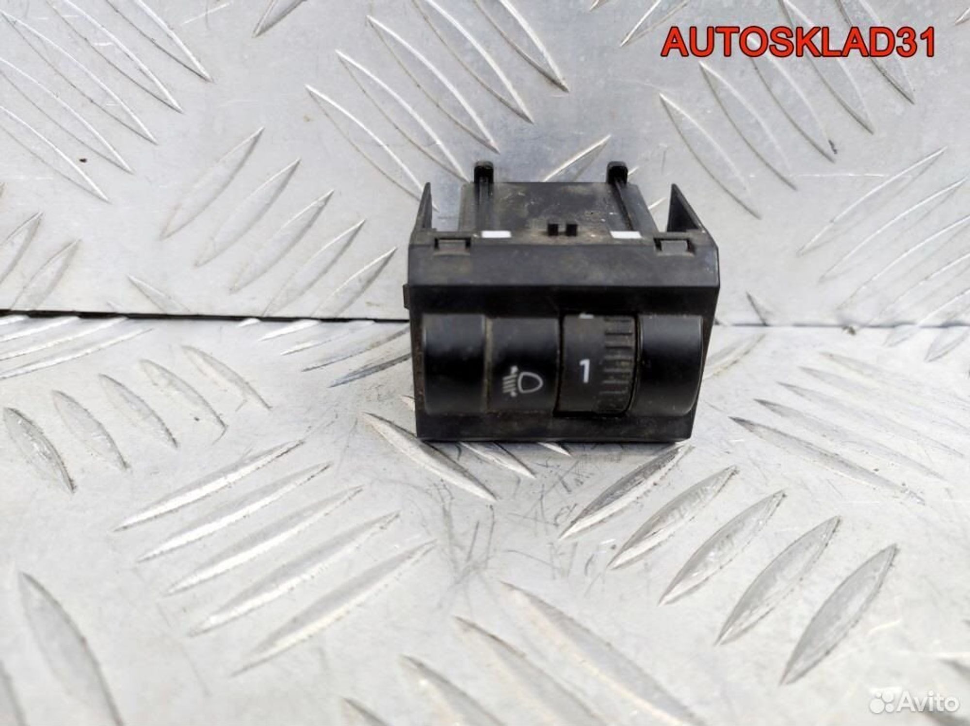 Кнопка корректора фар Skoda Fabia 5J0941333A, 600 рублей, Дубовое