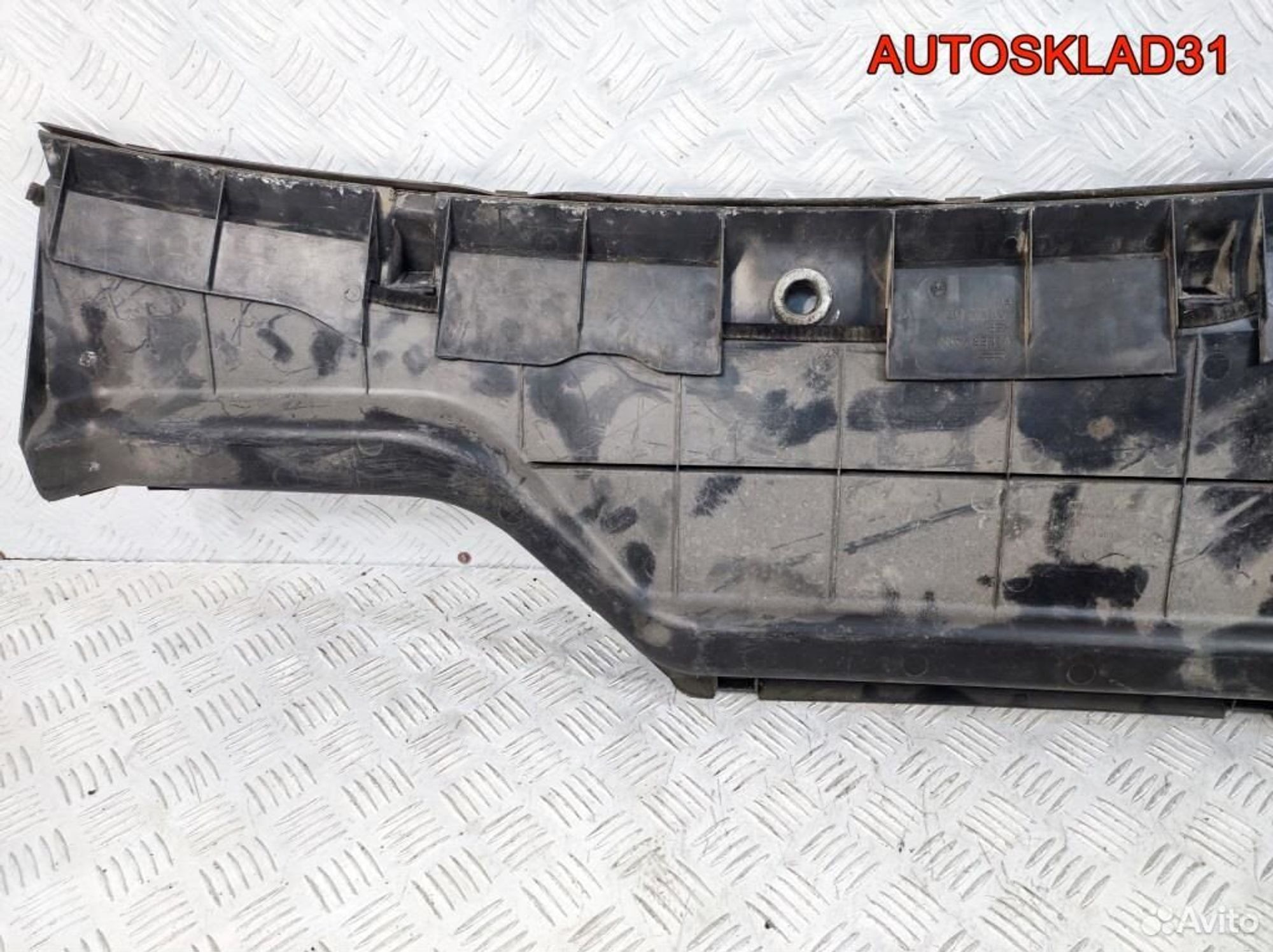 Решетка стеклоочистителя Audi A6 C4 4A1819403B, 2900 рублей, Дубовое