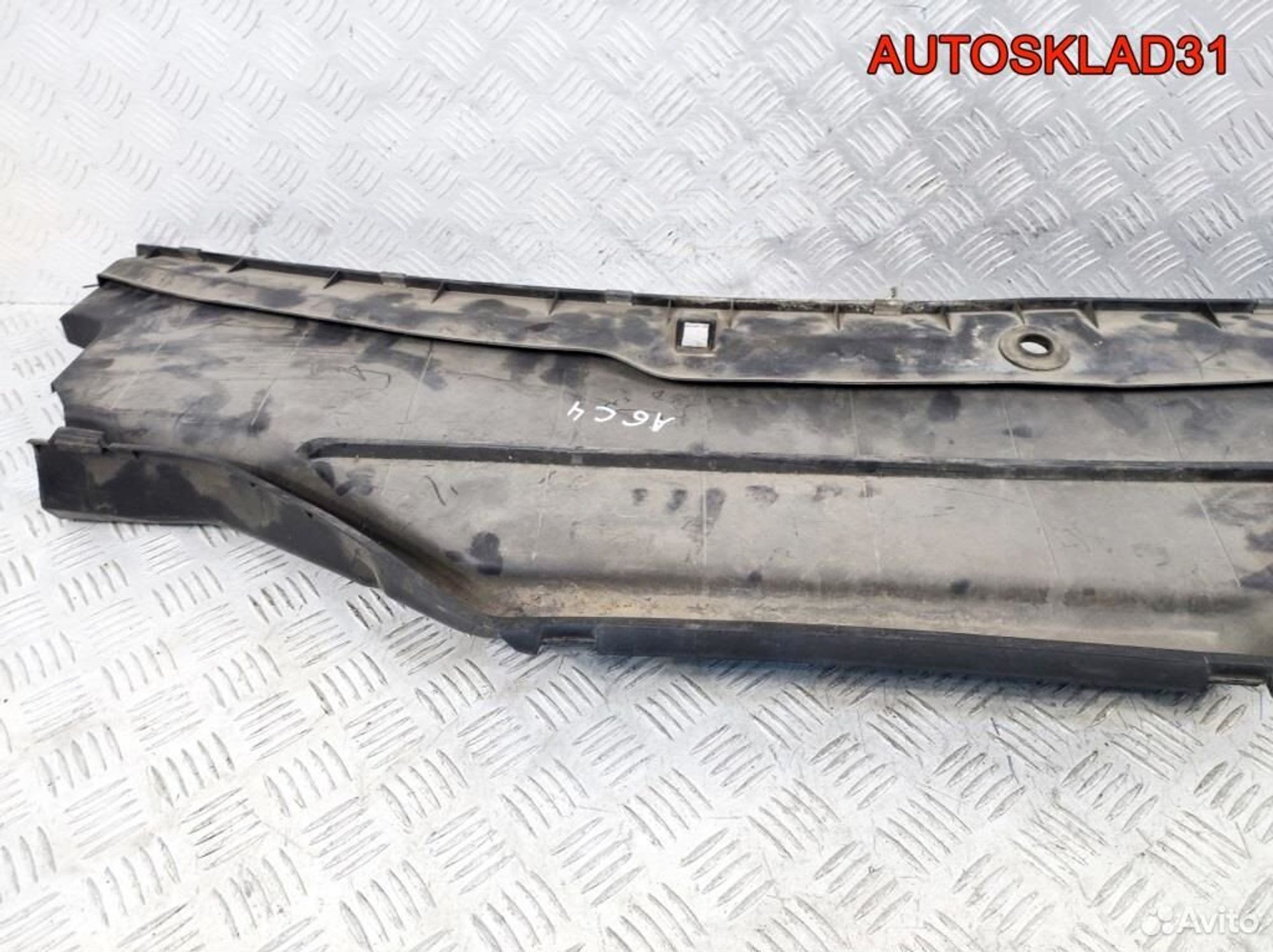 Решетка стеклоочистителя Audi A6 C4 4A1819403B, 2900 рублей, Дубовое