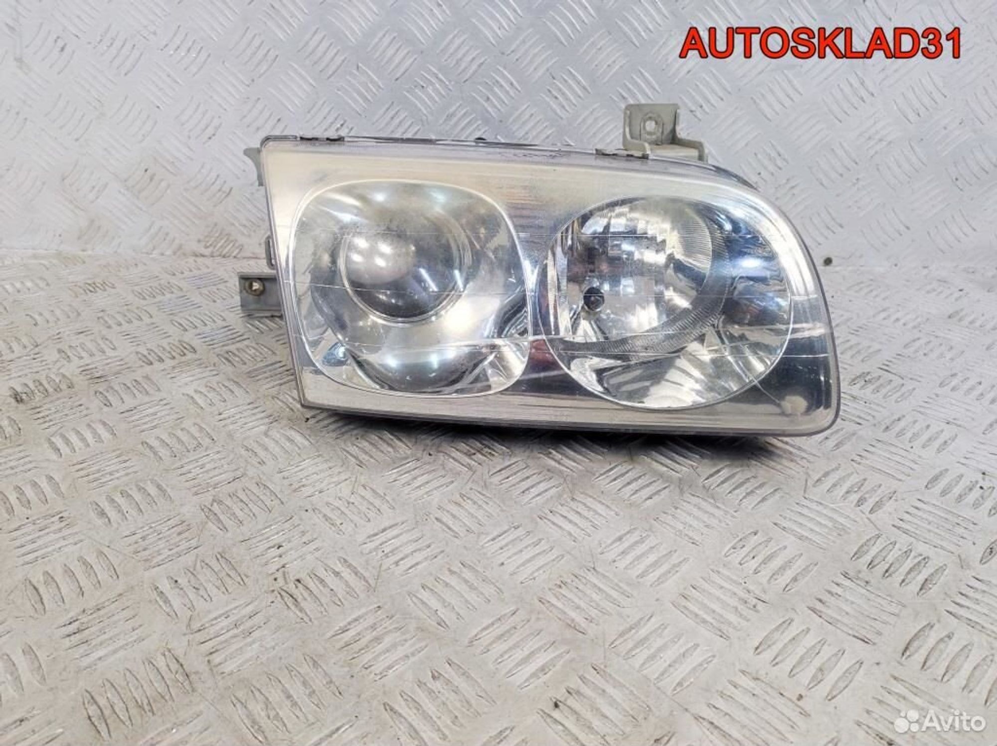 Фара правая Hyundai Trajet 921023A000, 9800 рублей, Дубовое