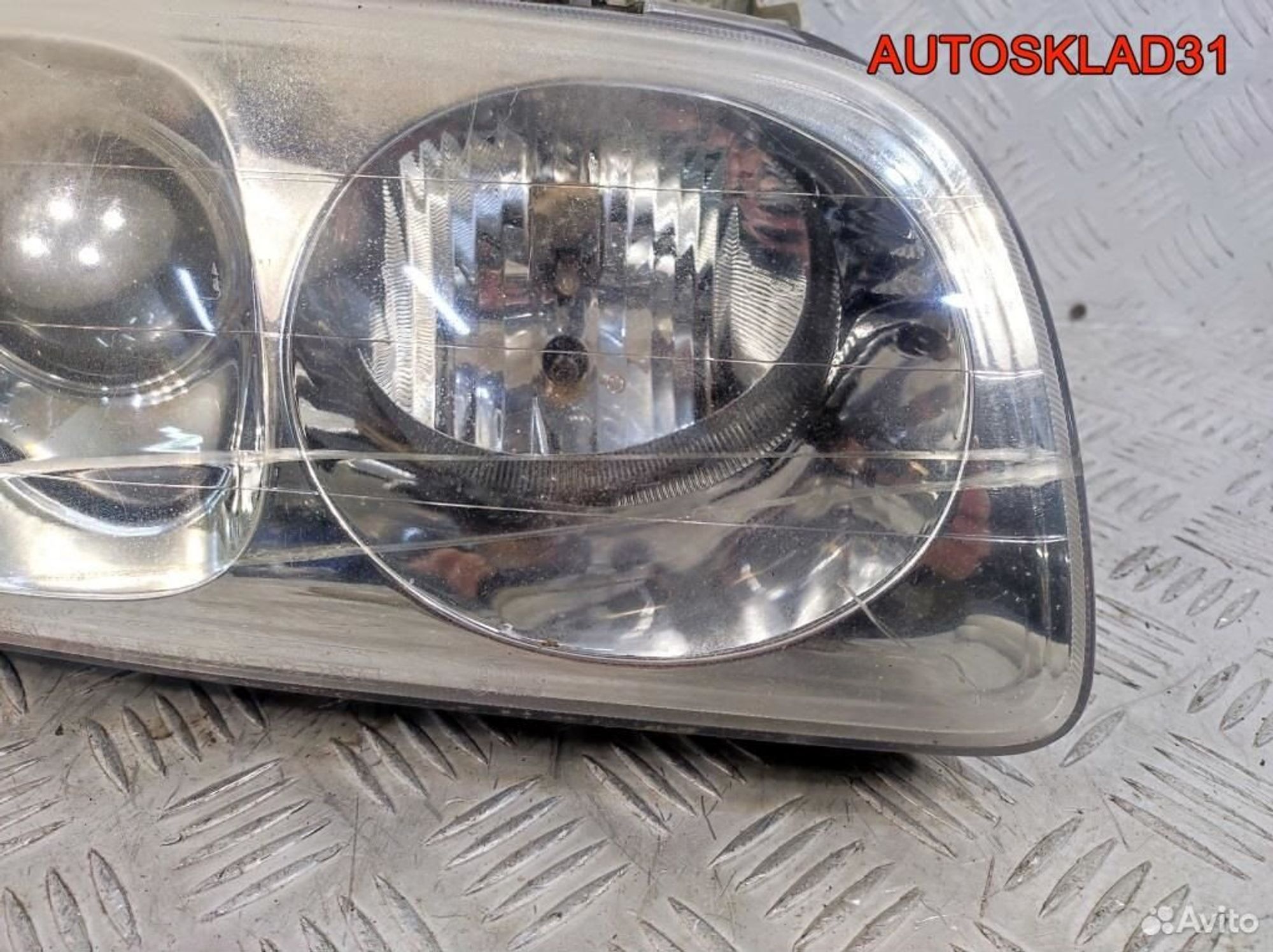 Фара правая Hyundai Trajet 921023A000, 9800 рублей, Дубовое