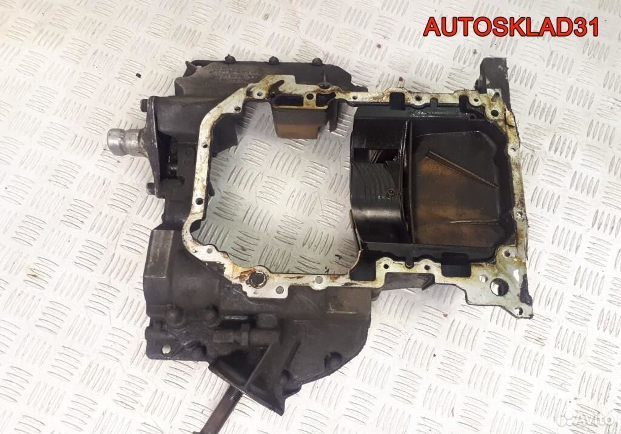 Поддон верхний Audi A6 C5 3.0 ASN 06C103603G, 2500 рублей, Дубовое