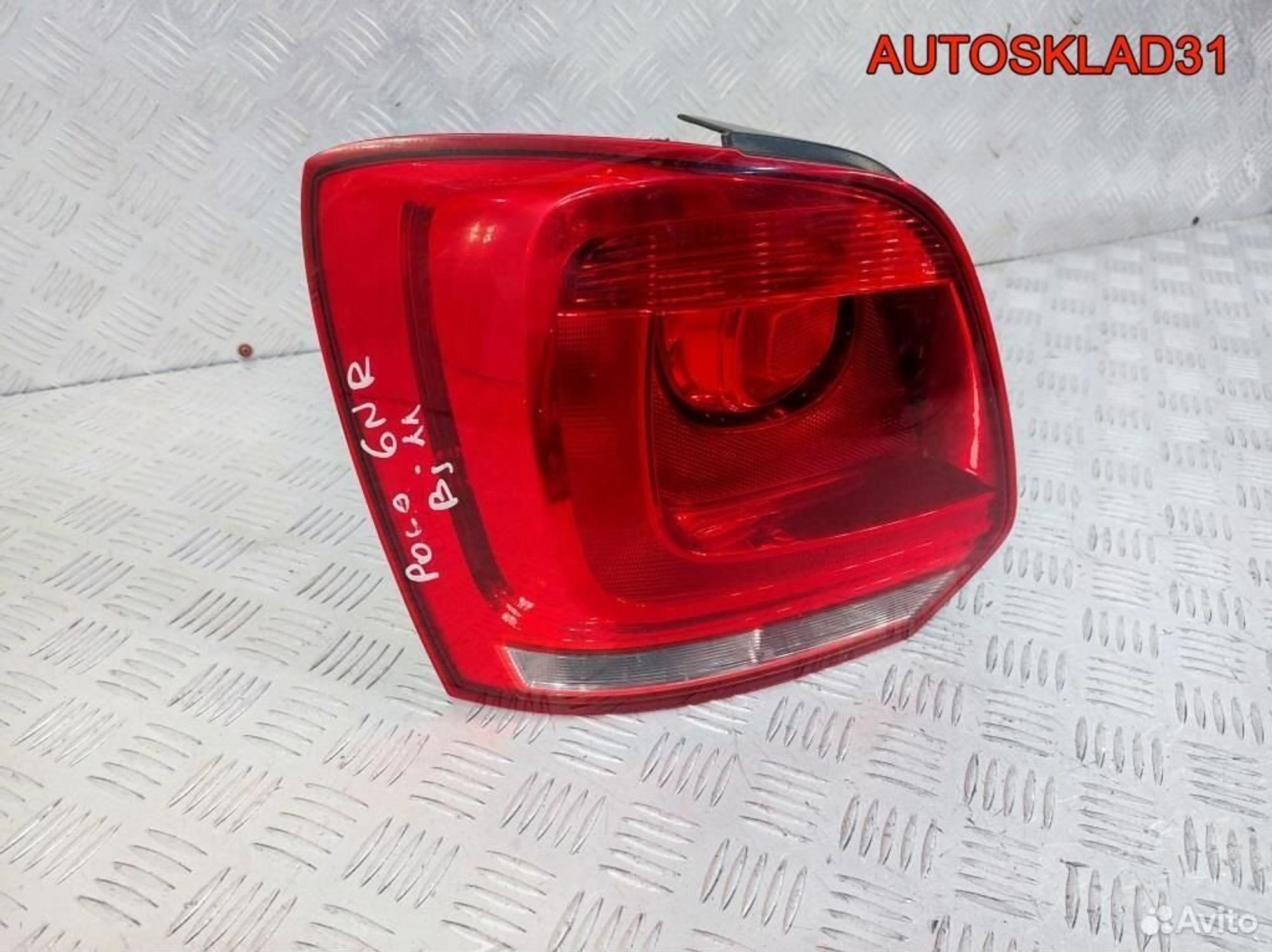 Фонарь задний левый VW Polo HB 6R0945095N Хетчбэк, 3600 рублей, Дубовое