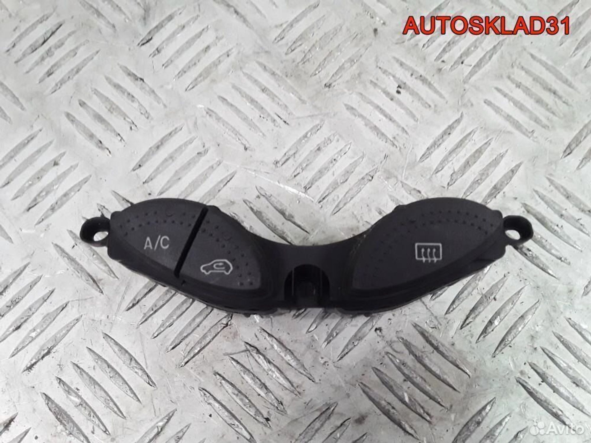 Блок кнопок Ford Focus 1 ys4t19a945ba, 600 рублей, Дубовое
