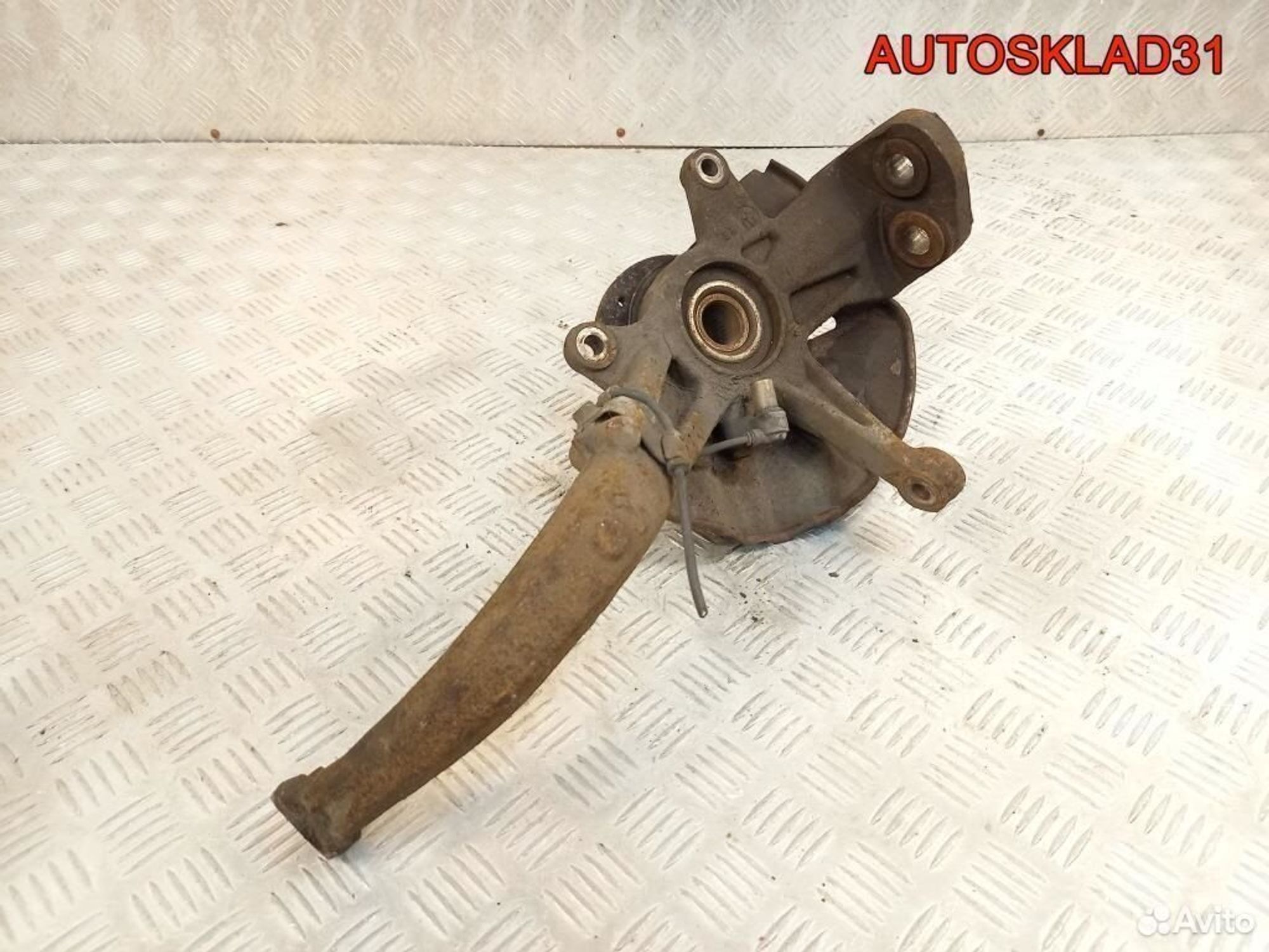 Кулак поворотный передний левый Mazda 6 GJ6A33030, 3300 рублей, Дубовое