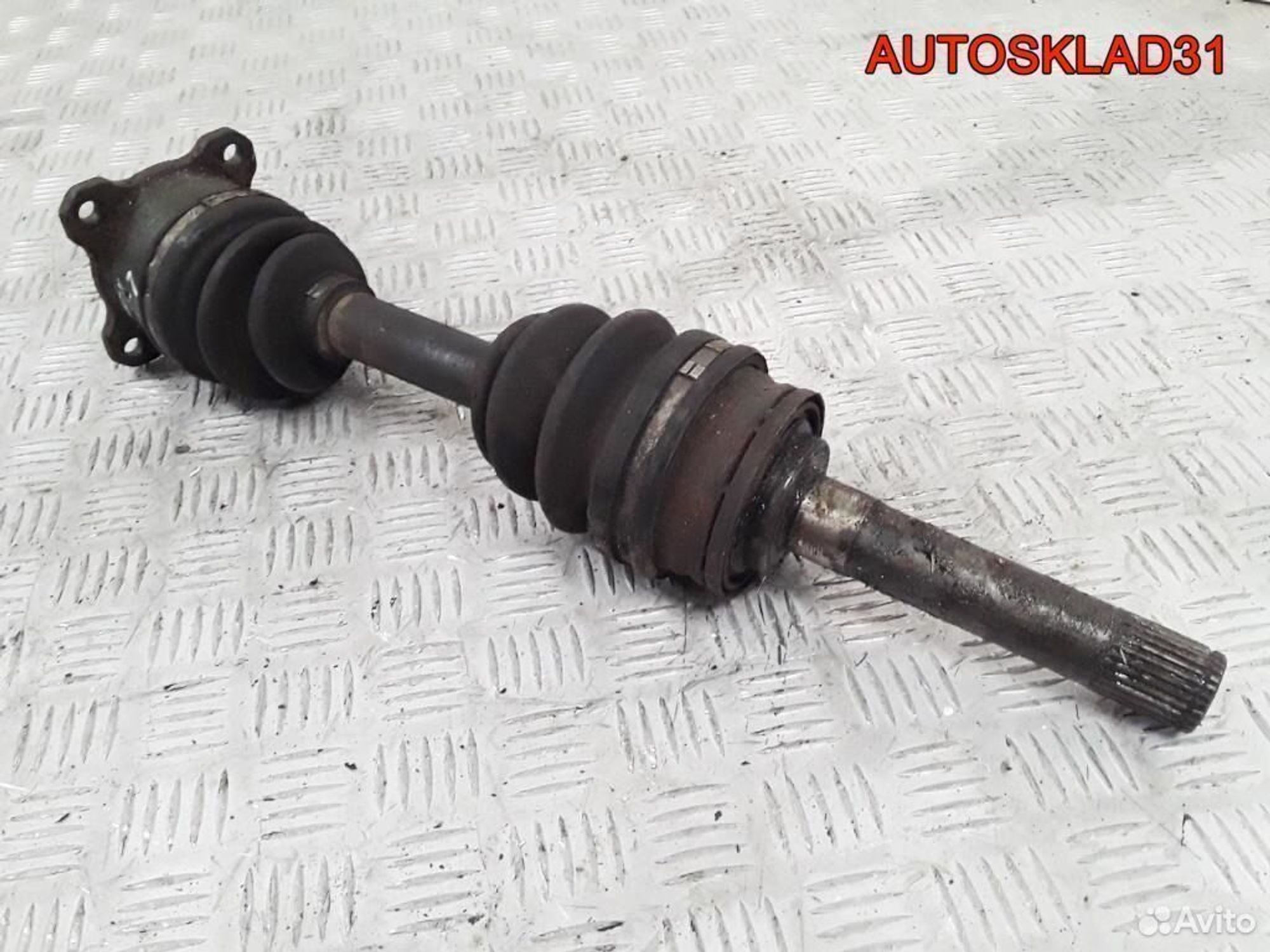 Привод передний правый Mitsubishi L300 2.4TD 4D56, 3600 рублей, Дубовое