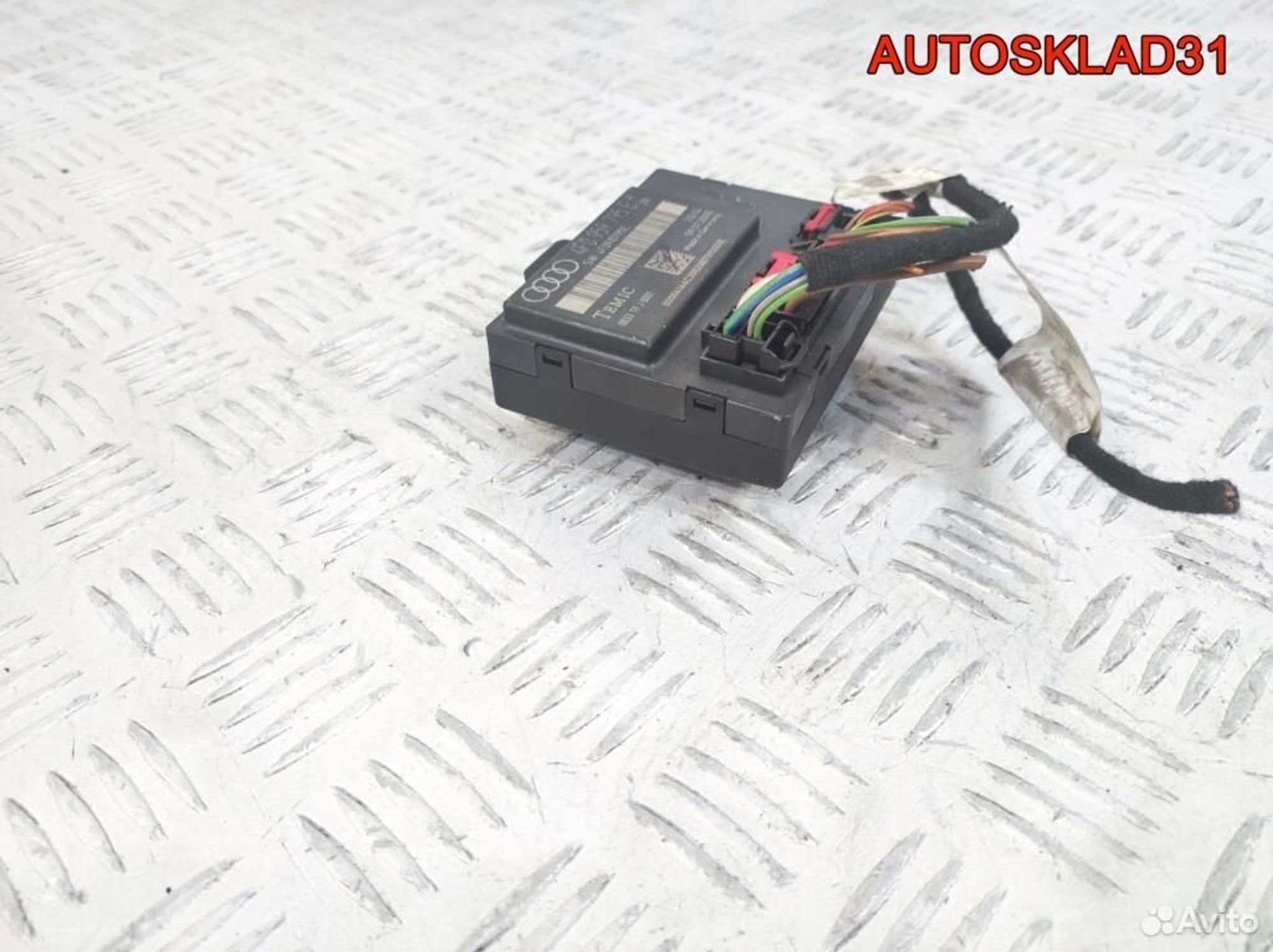 Блок комфорта задней двери Audi A6 C6 4F0959795E, 1400 рублей, Дубовое