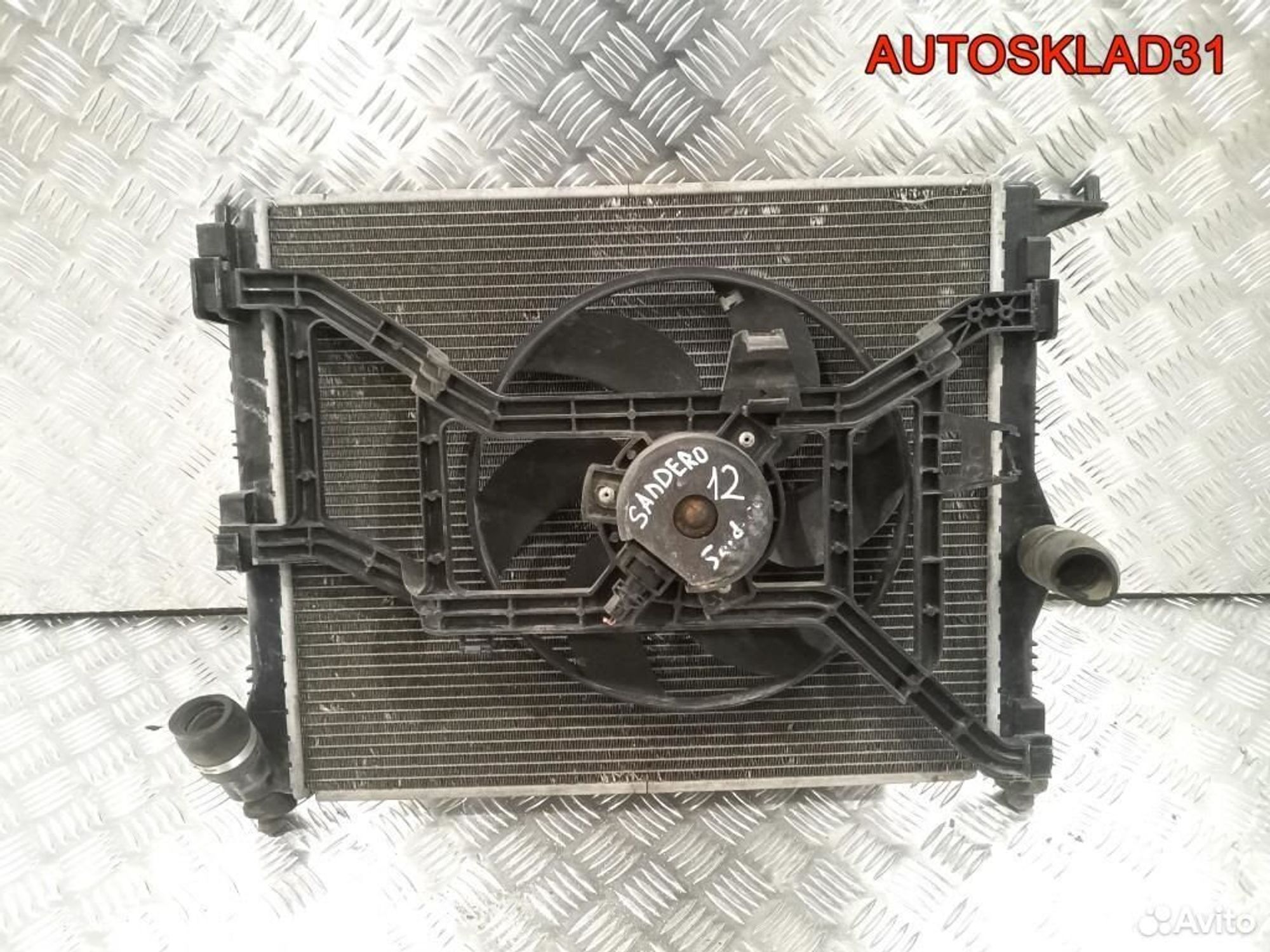 Радиатор основной Renault Sandero 8200735038, 7200 рублей, Дубовое