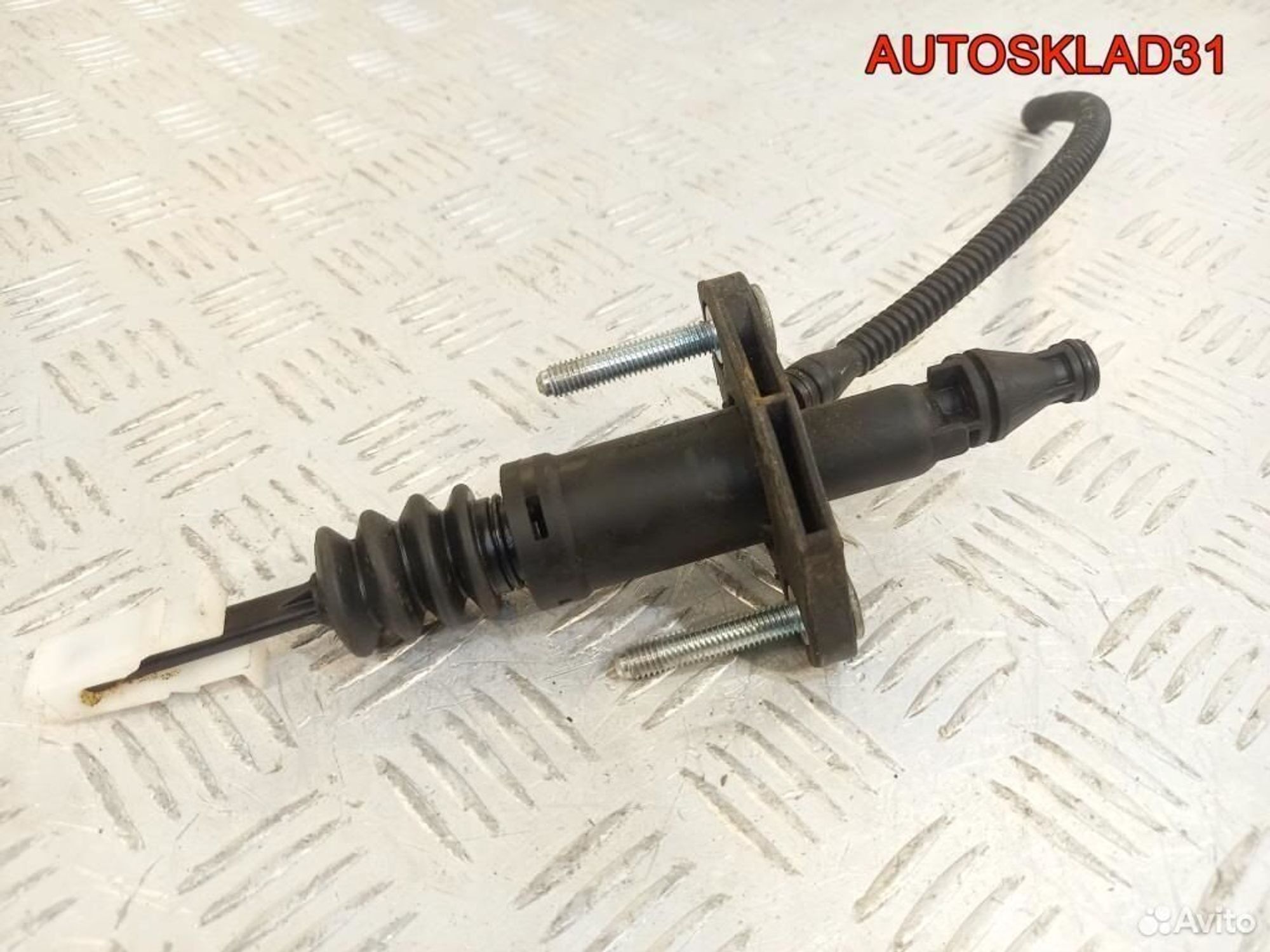 Цилиндр сцепления главный Opel Vectra C 24412670, 2100 рублей, Дубовое