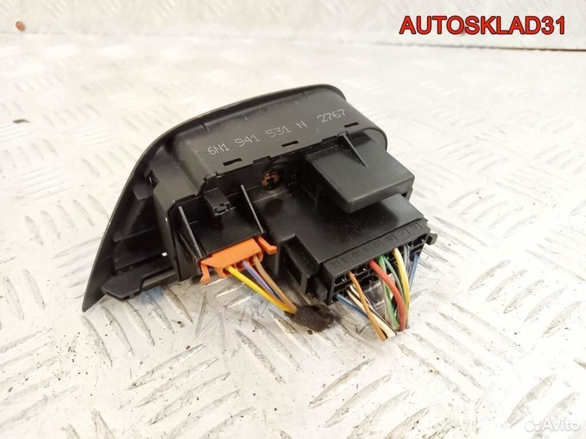 Переключатель света фар VW Polo Classic 6N1941531N, 1900 рублей, Дубовое