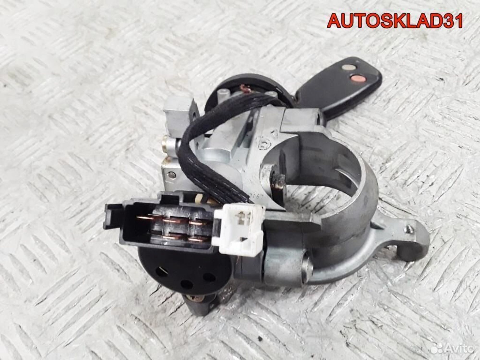 Замок зажигания Митсубиси Каризма да MR914743, 3600 рублей, Дубовое