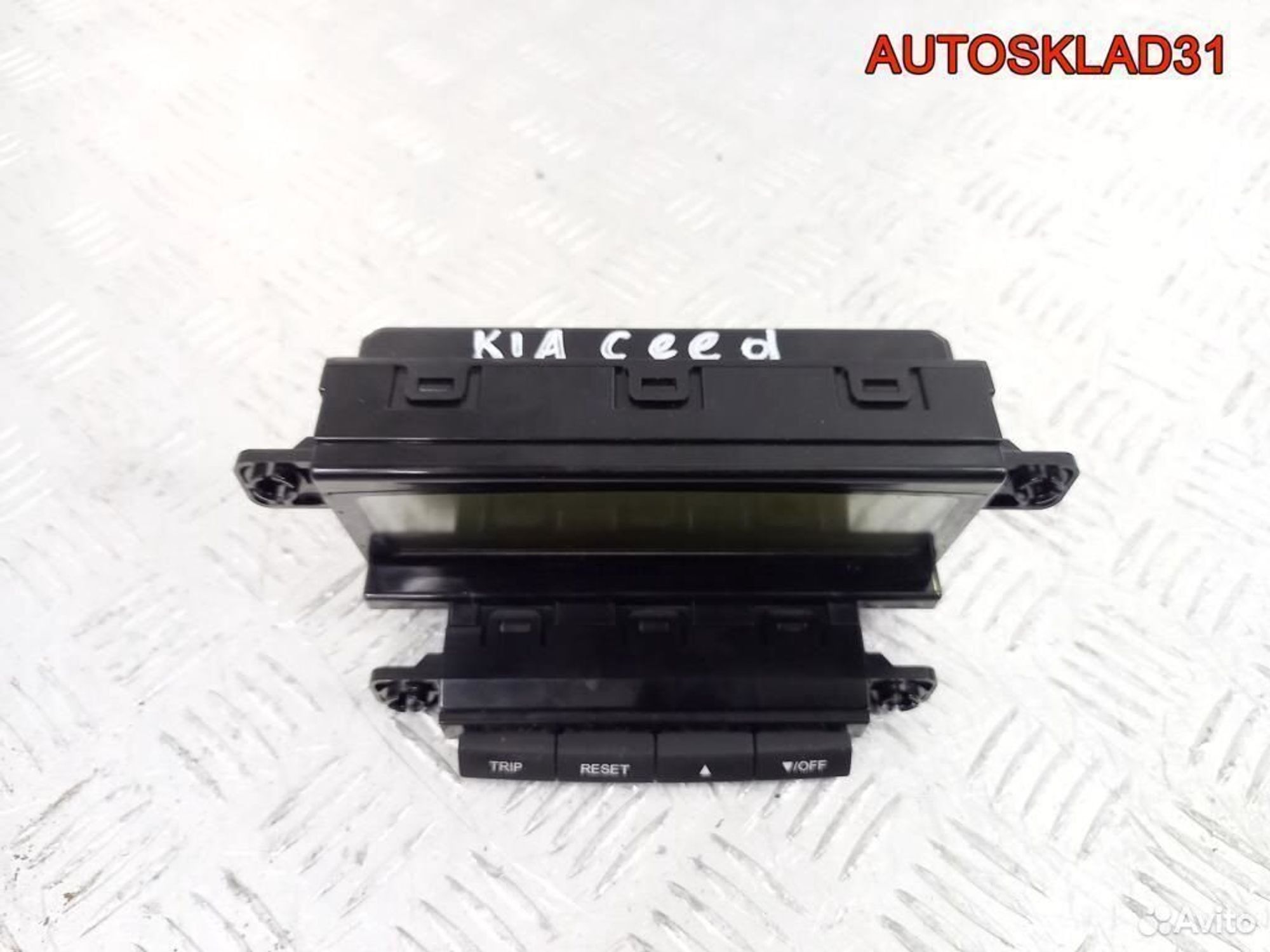 Дисплей информационный Kia Ceed 957101H100, 2600 рублей, Дубовое