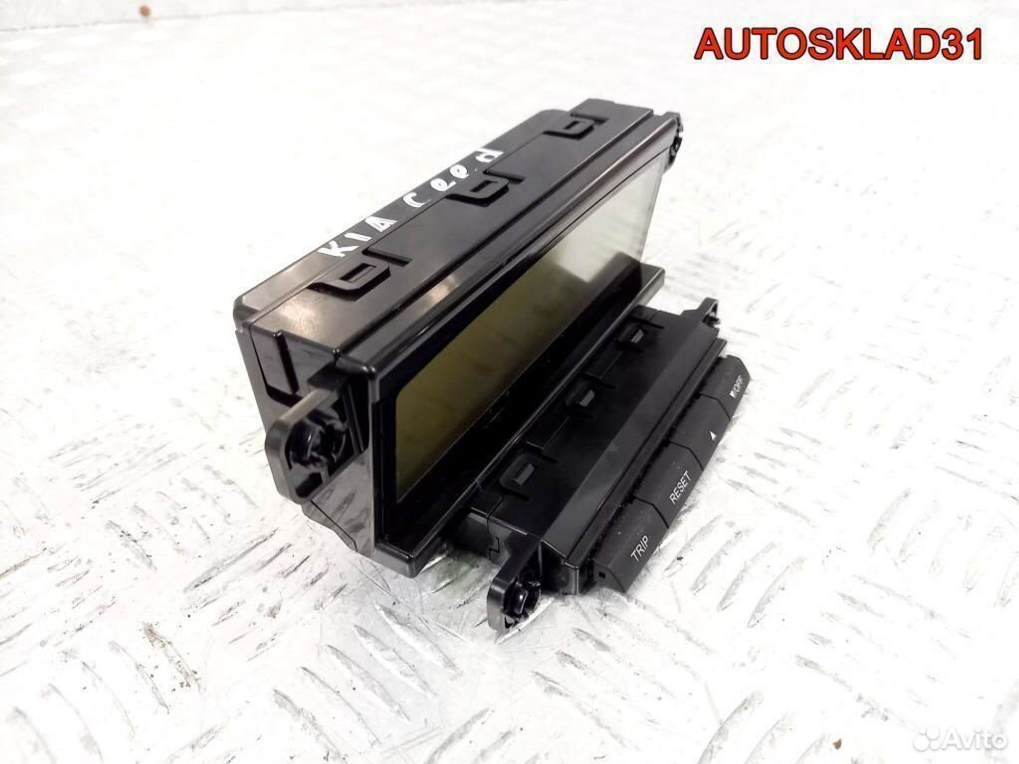 Дисплей информационный Kia Ceed 957101H100, 2600 рублей, Дубовое