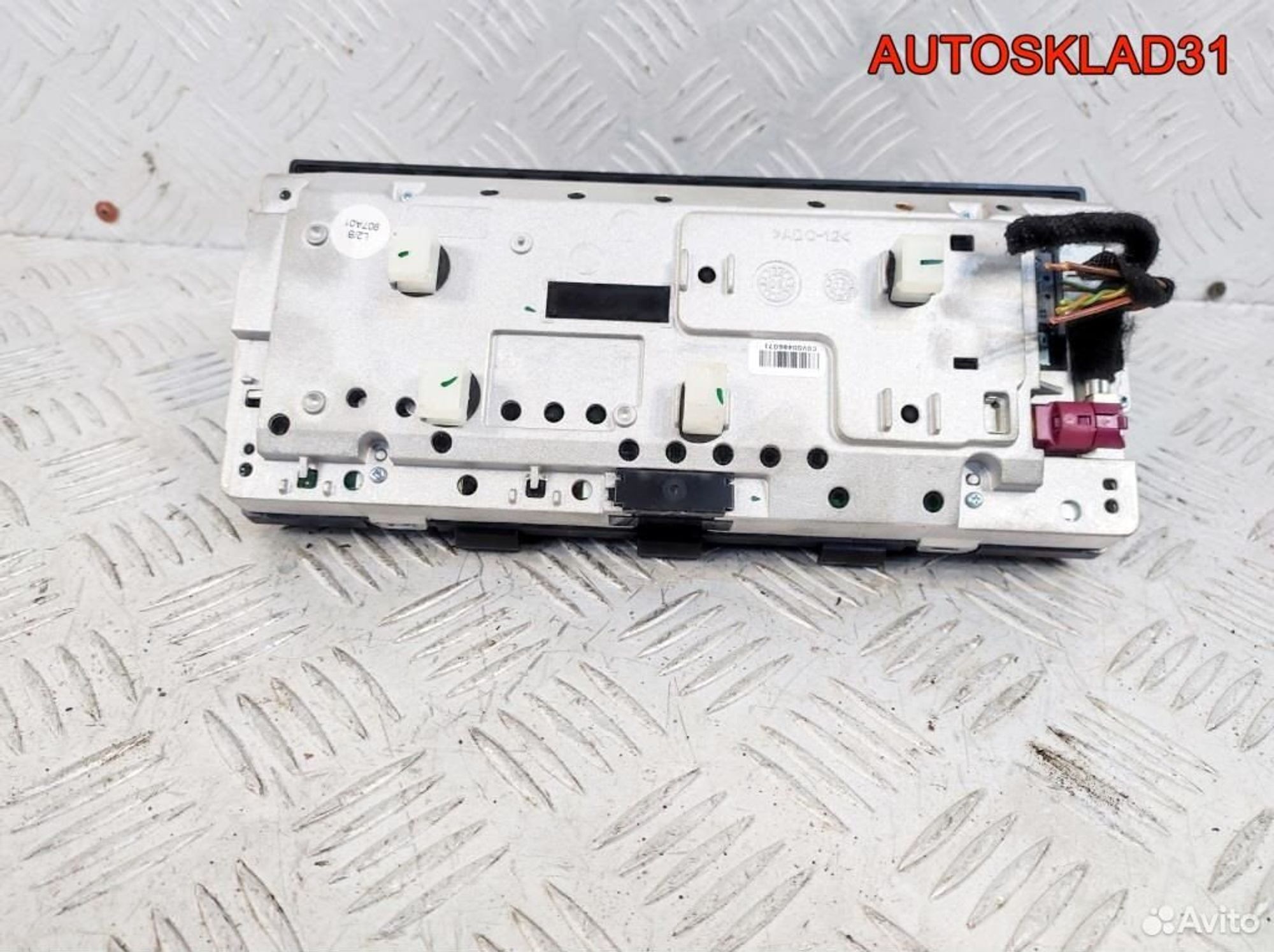 Дисплей информационный BMW E90/E91 65829211970, 2900 рублей, Дубовое