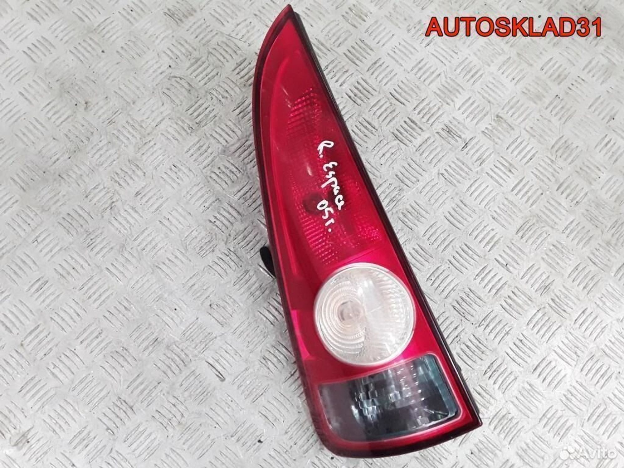 Фонарь задний левый Renault Espace 4 8200027153, 1800 рублей, Дубовое