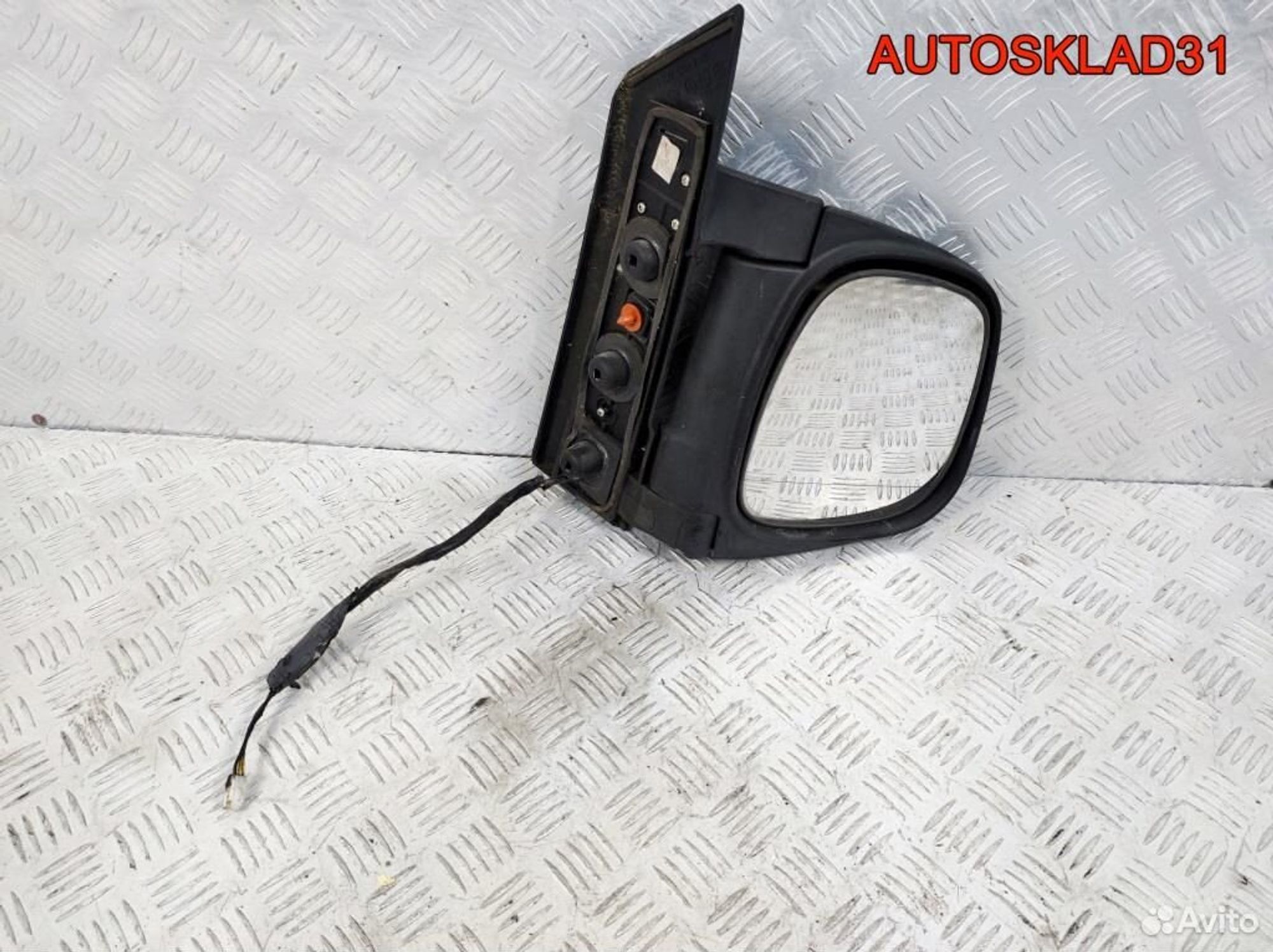 Зеркало правое Hyundai Starex H1 876204A410, 4100 рублей, Дубовое