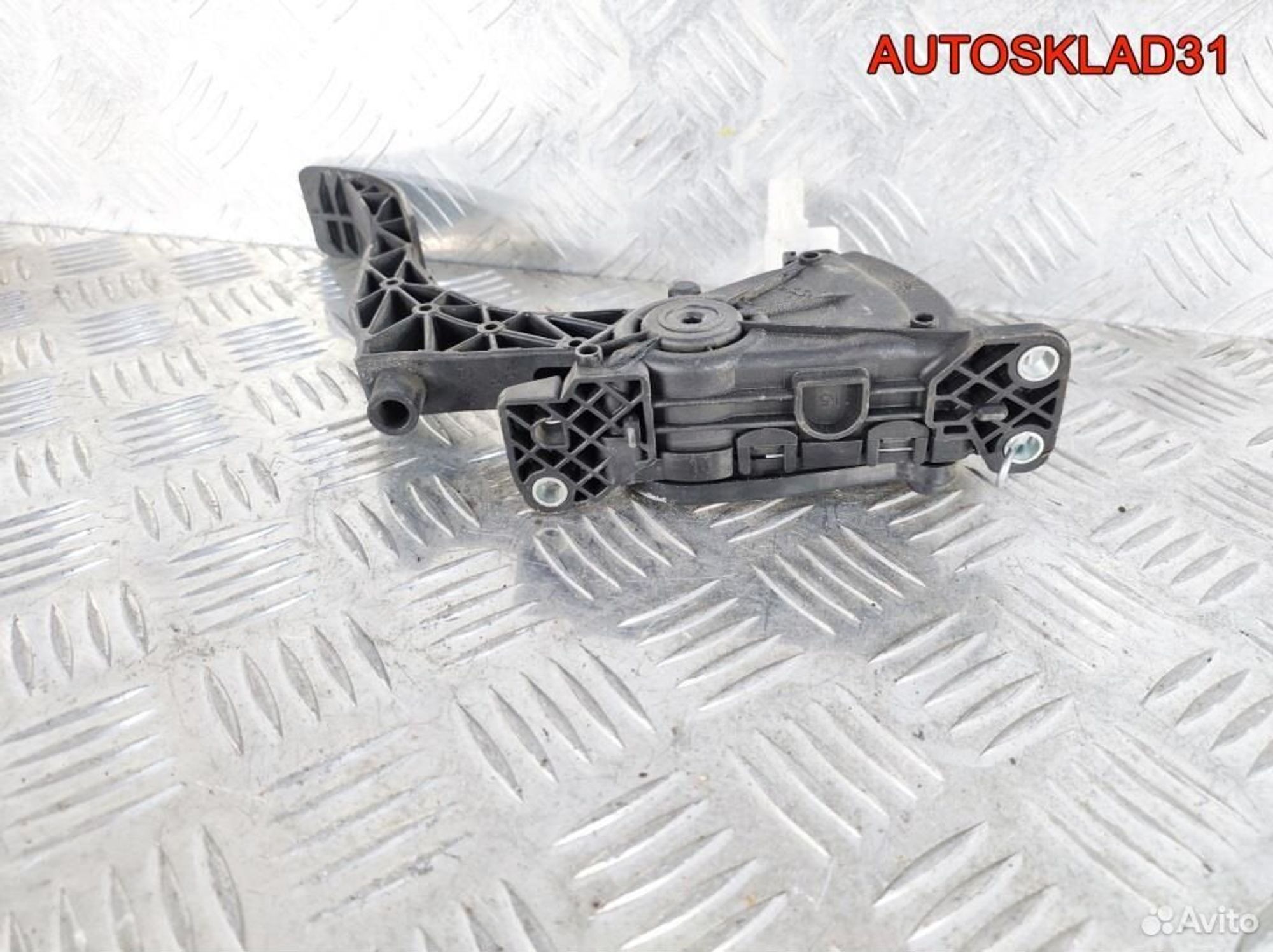 Педаль газа Skoda Octavia A4 6Q1721503B Дизель, 1700 рублей, Дубовое