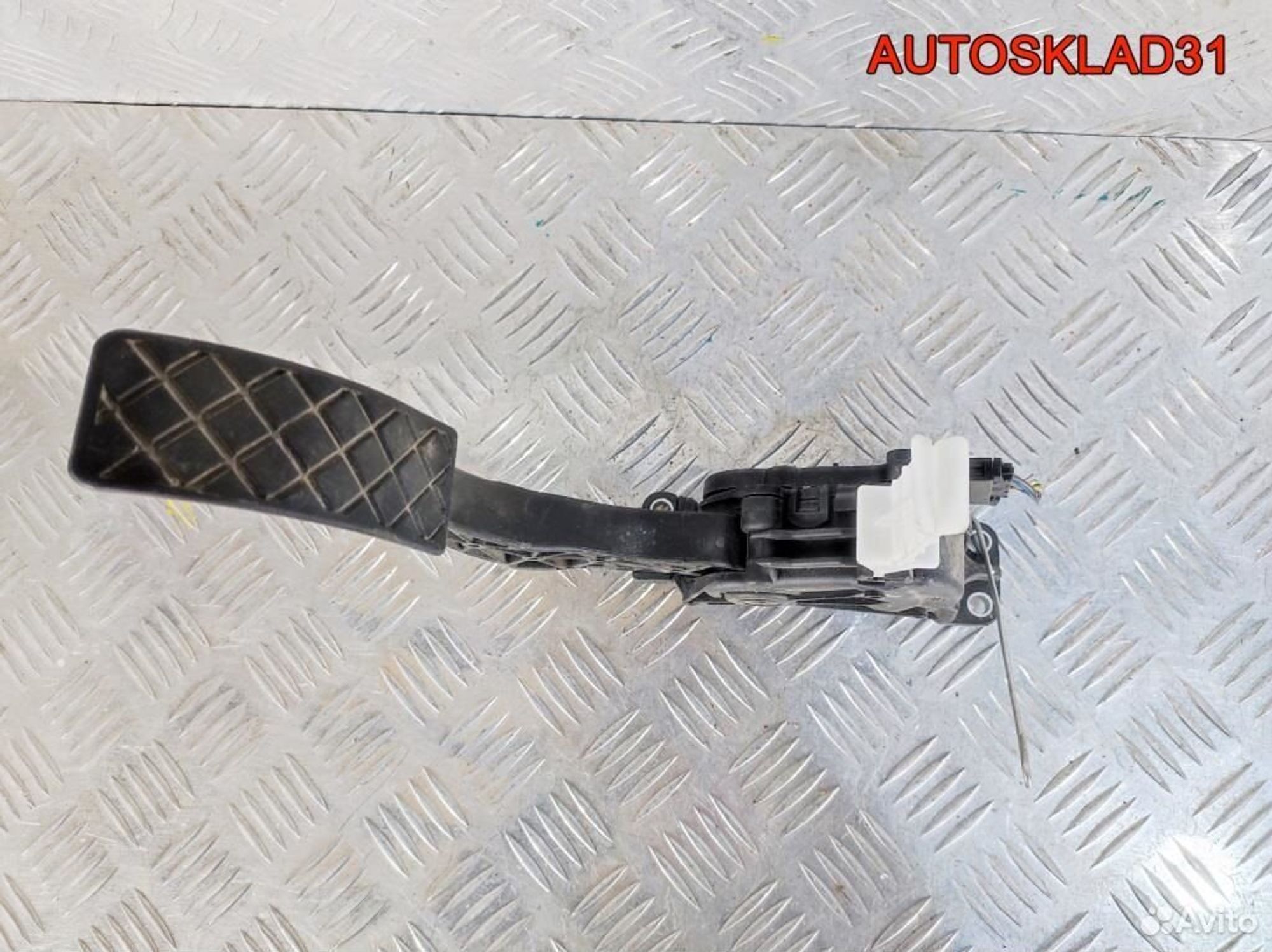 Педаль газа Skoda Octavia A4 6Q1721503B Дизель, 1700 рублей, Дубовое