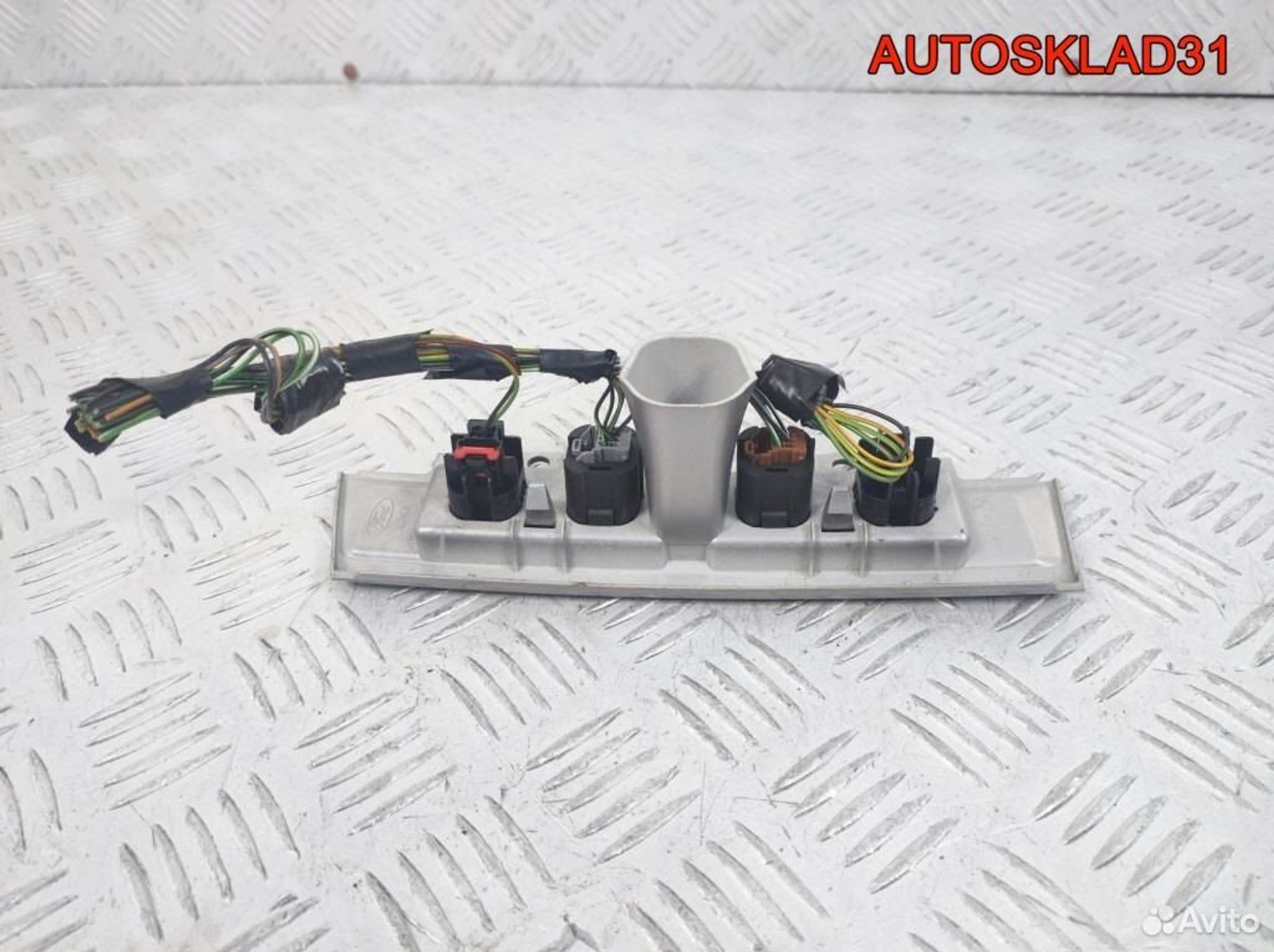 Блок кнопок Ford Focus 2 4M5113D734BC, 900 рублей, Дубовое