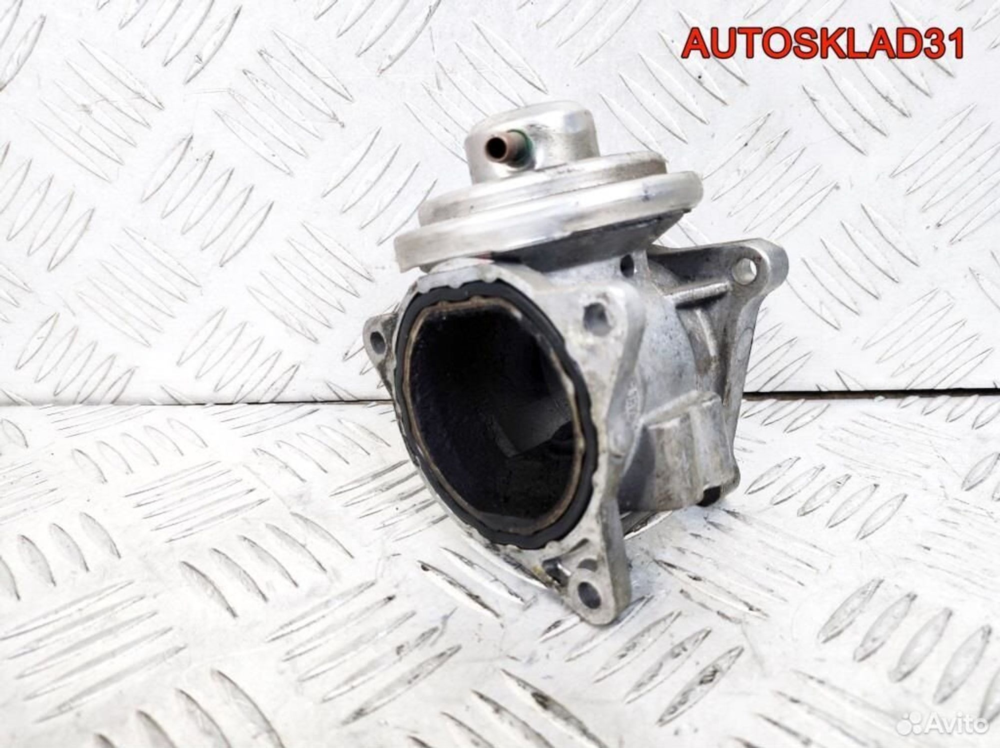 Клапан EGR Vоlkswаgen Golf 5 1.9 BXE 038131501AF, 1100 рублей, Дубовое