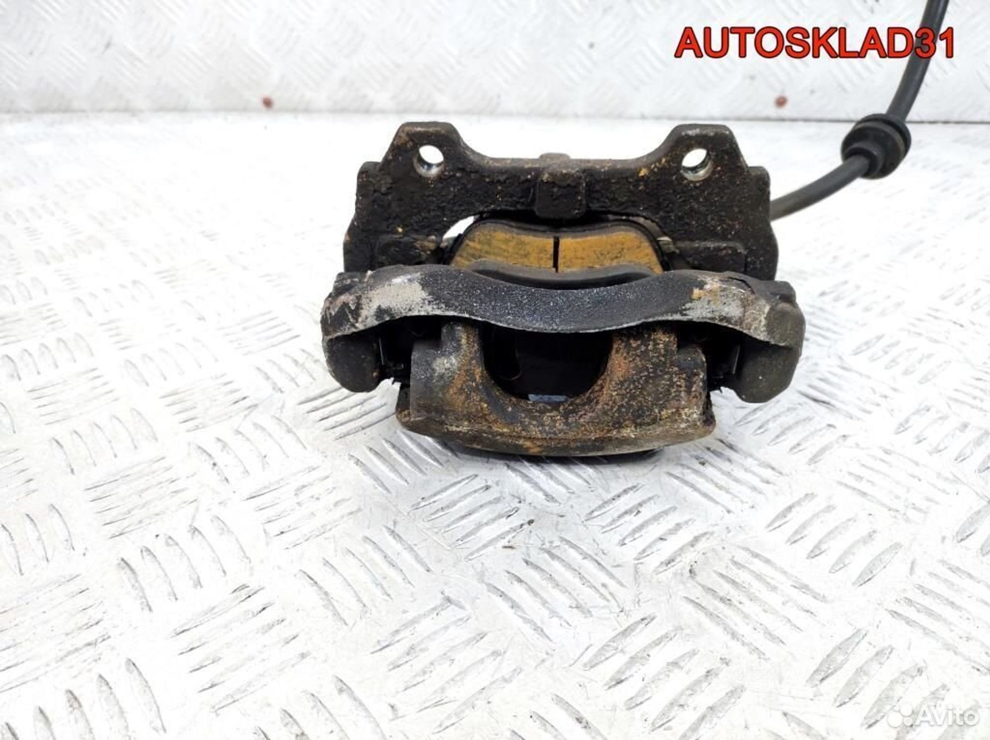 Суппорт тормозной передний правый Opel Corsa D, 2100 рублей, Дубовое