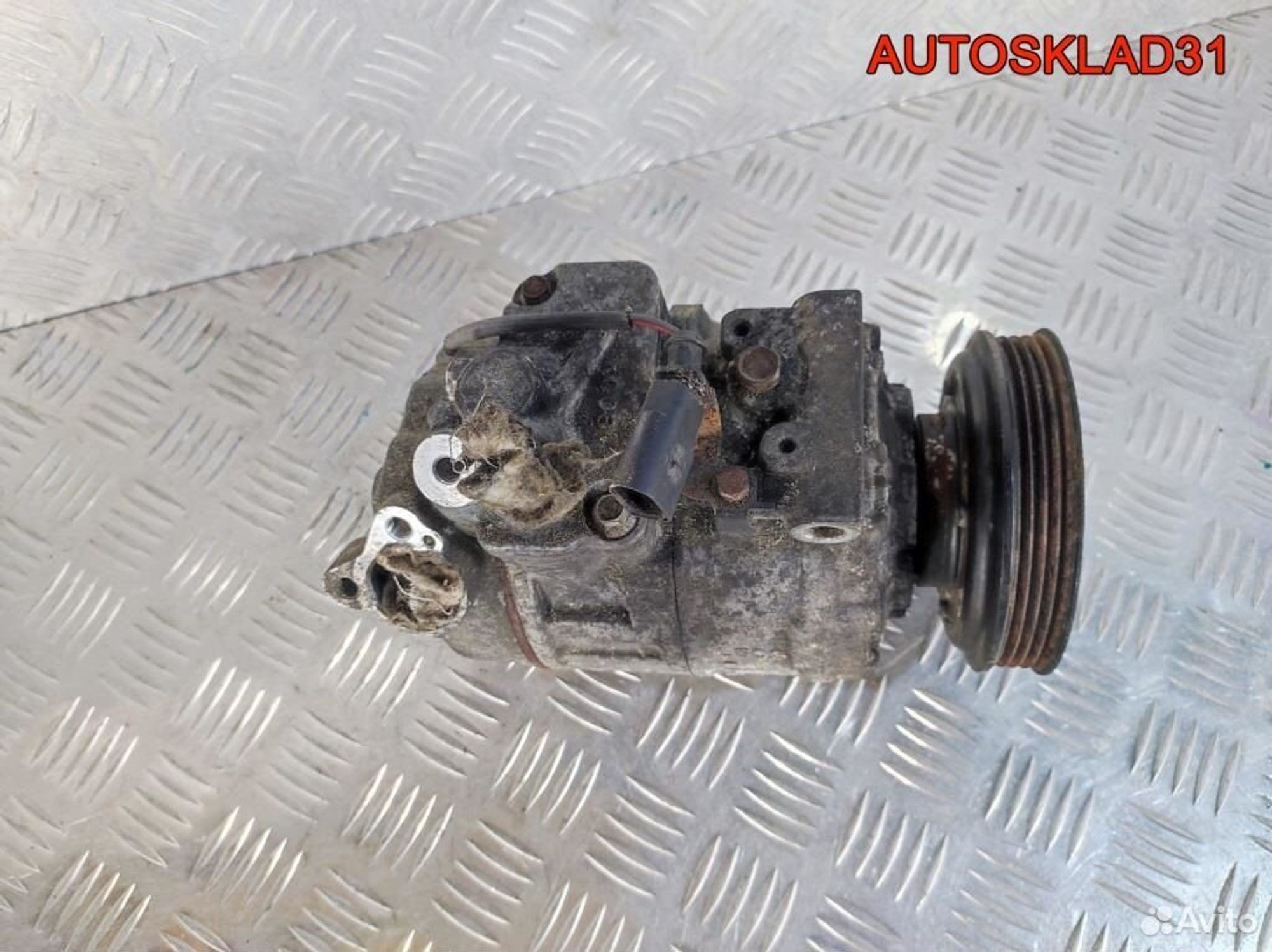 Компрессор кондиционера Audi A4 B6 8E0260805AB, 9000 рублей, Дубовое