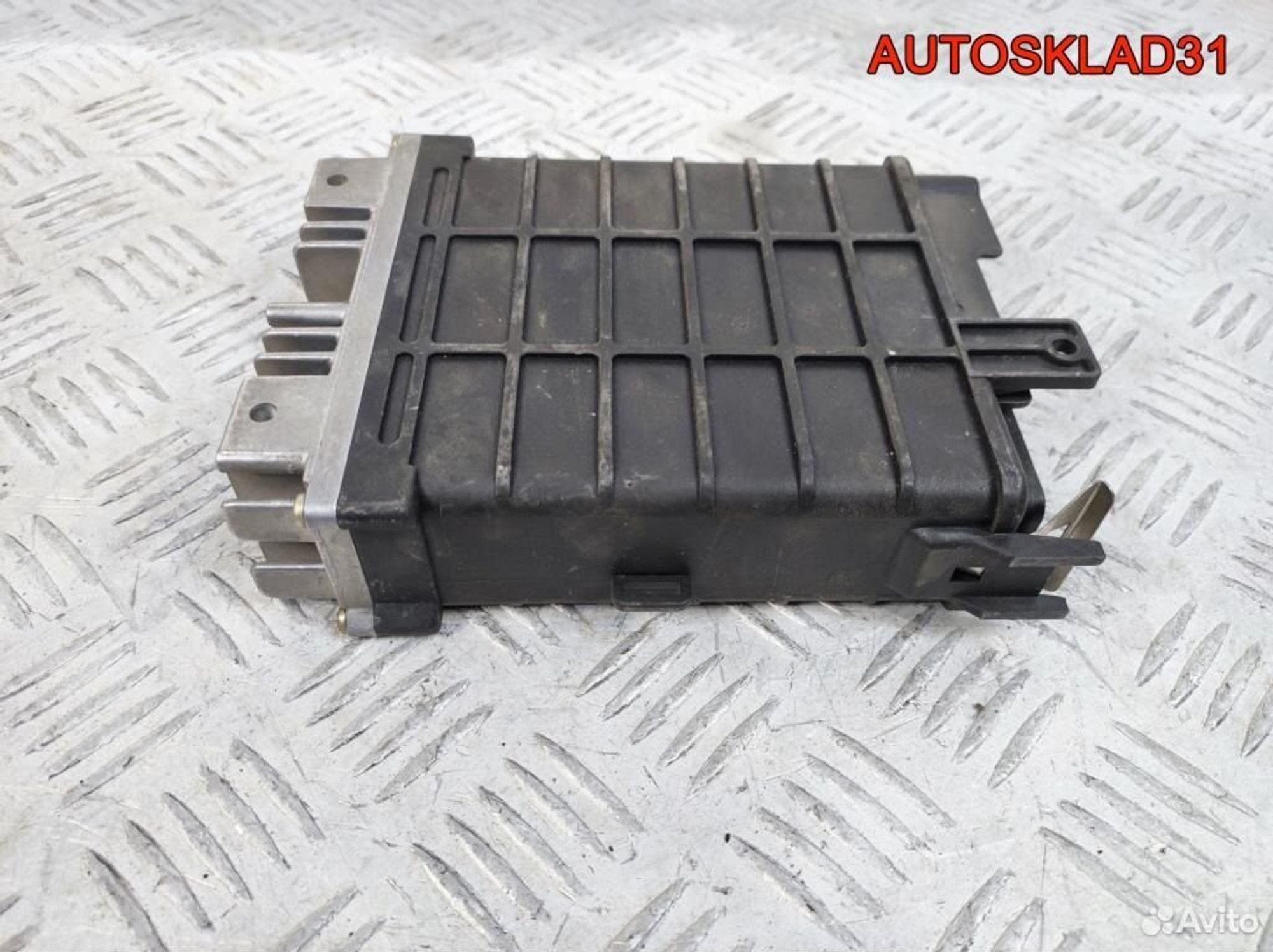 Блок ЭБУ Audi 80 B3 0261200220 2,0 Бензин, 1800 рублей, Дубовое