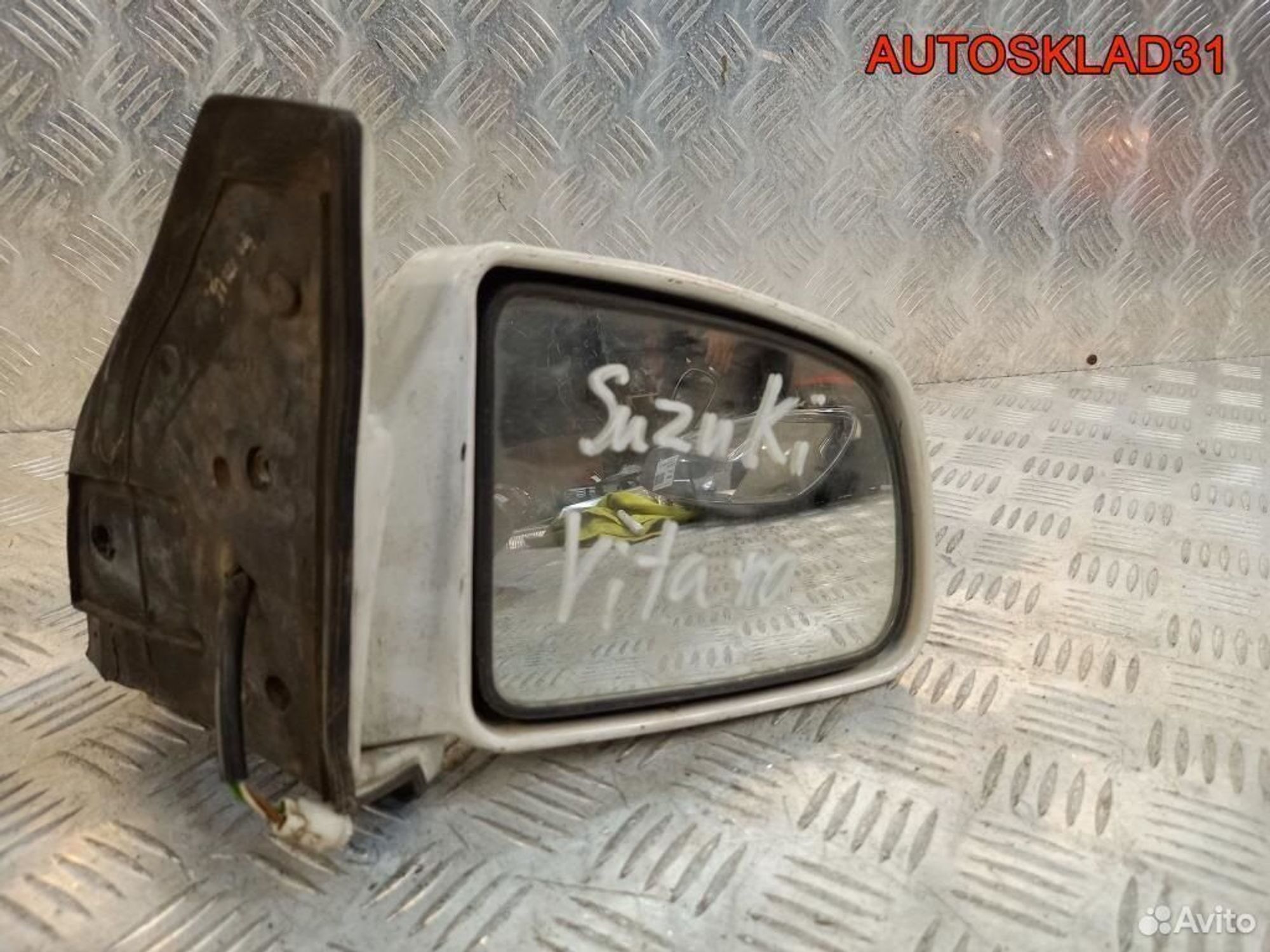 Зеркало правое Suzuki Vitara 1989-1999, 2900 рублей, Дубовое