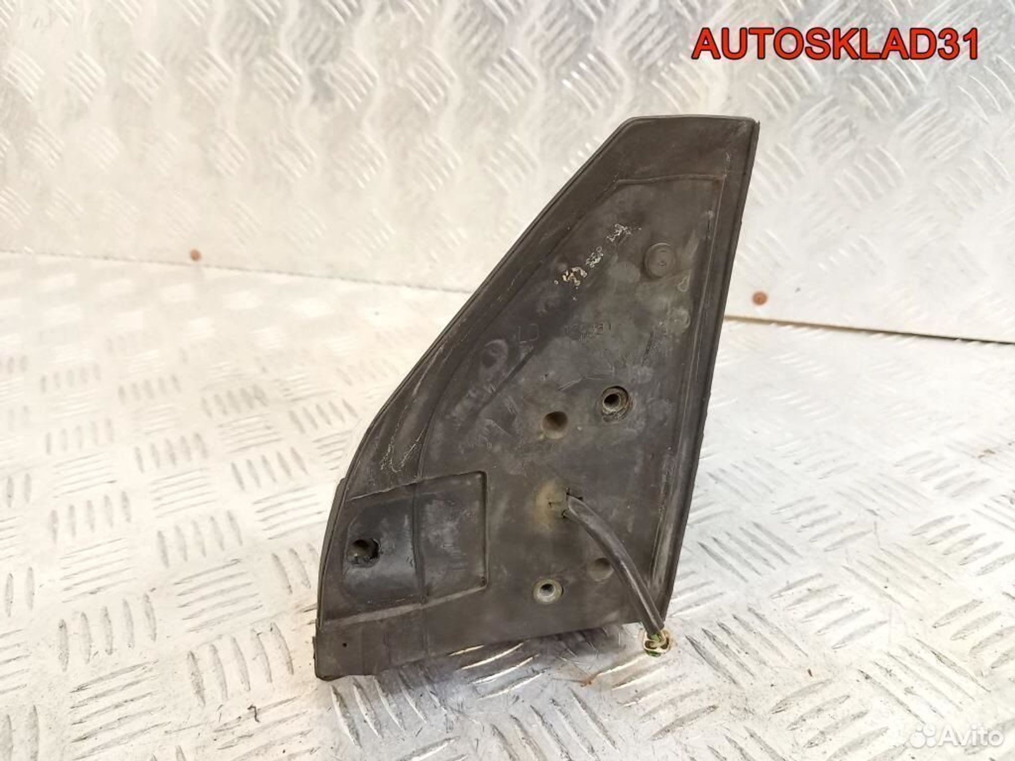 Зеркало правое Suzuki Vitara 1989-1999, 2900 рублей, Дубовое