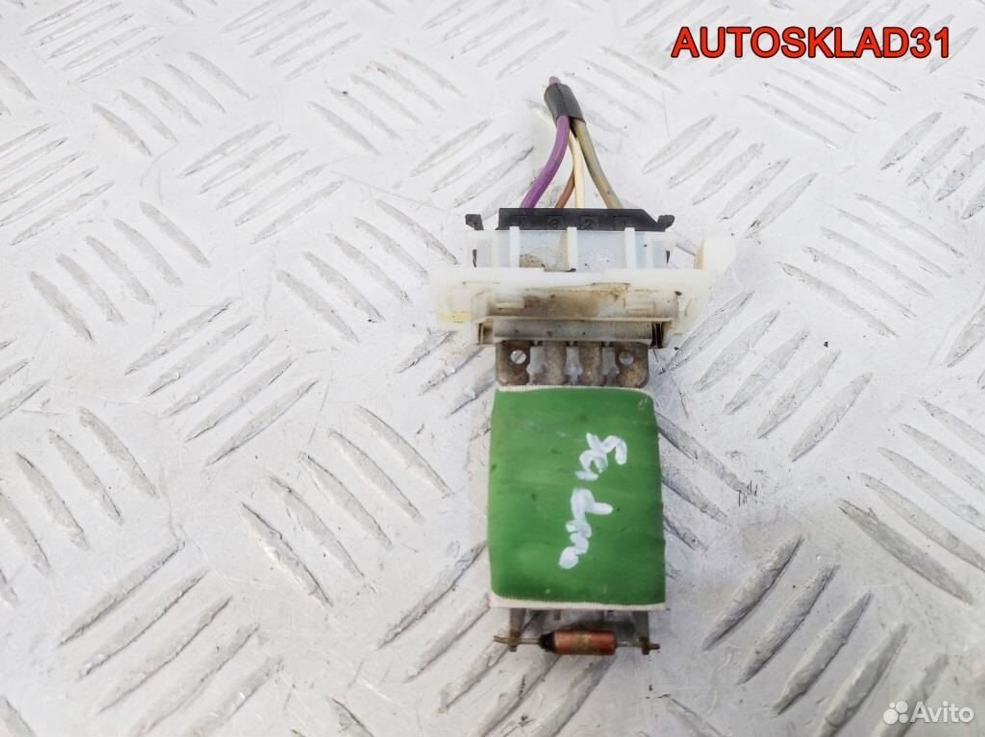 Резистор отопителя Renault Sandero 6001551674, 600 рублей, Дубовое