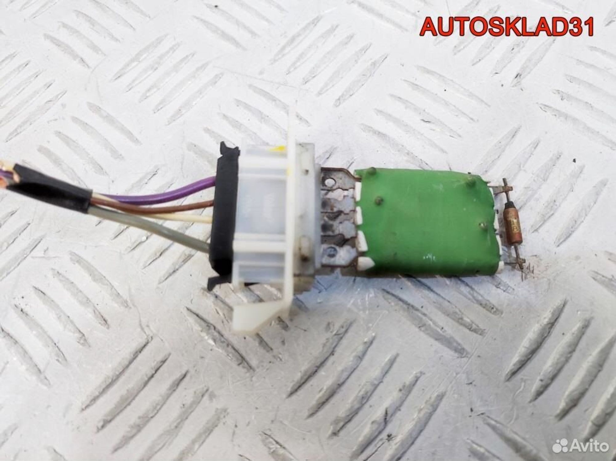 Резистор отопителя Renault Sandero 6001551674, 600 рублей, Дубовое