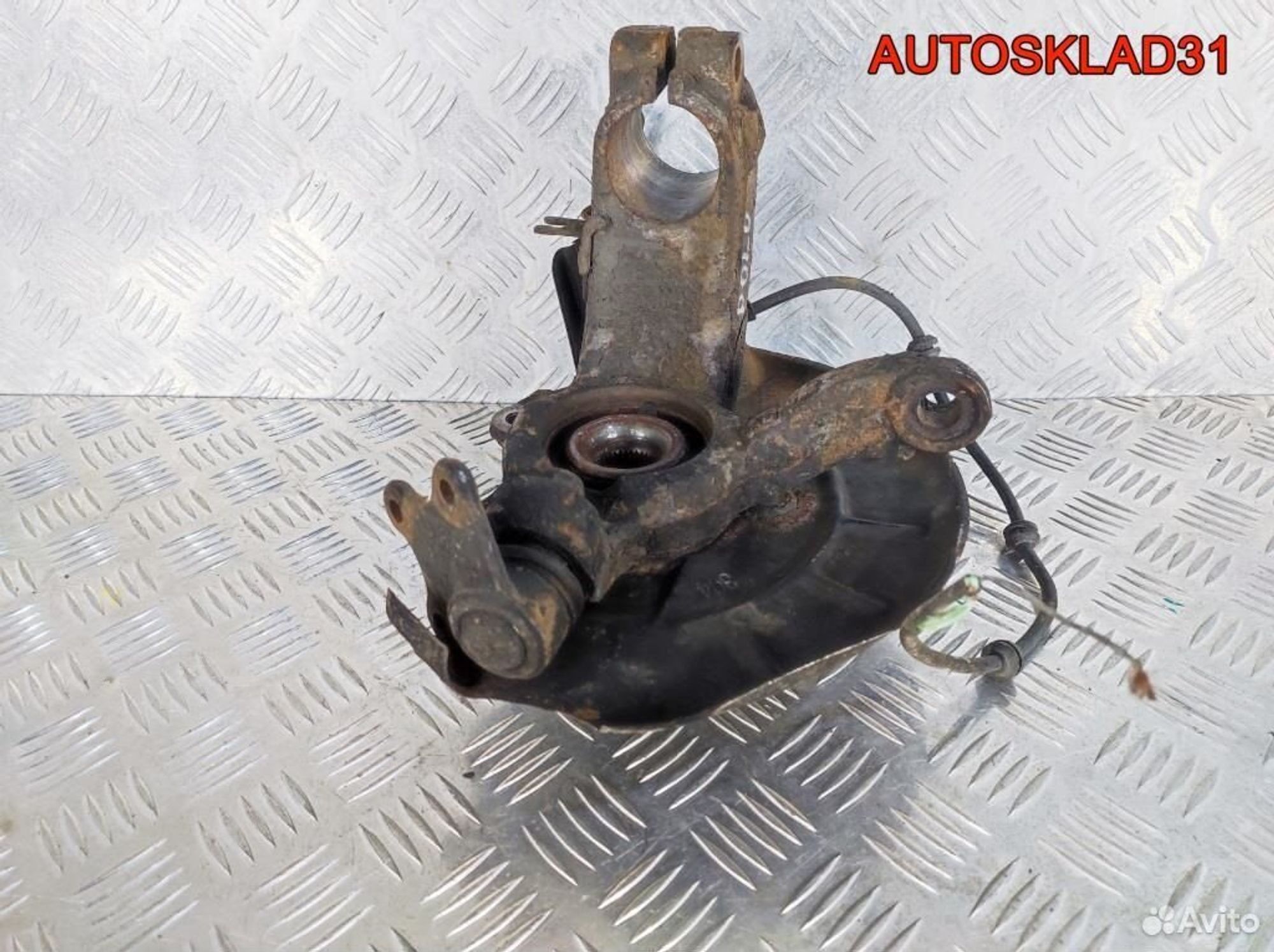 Кулак поворотный передний правый VW Polo HB, 4100 рублей, Дубовое