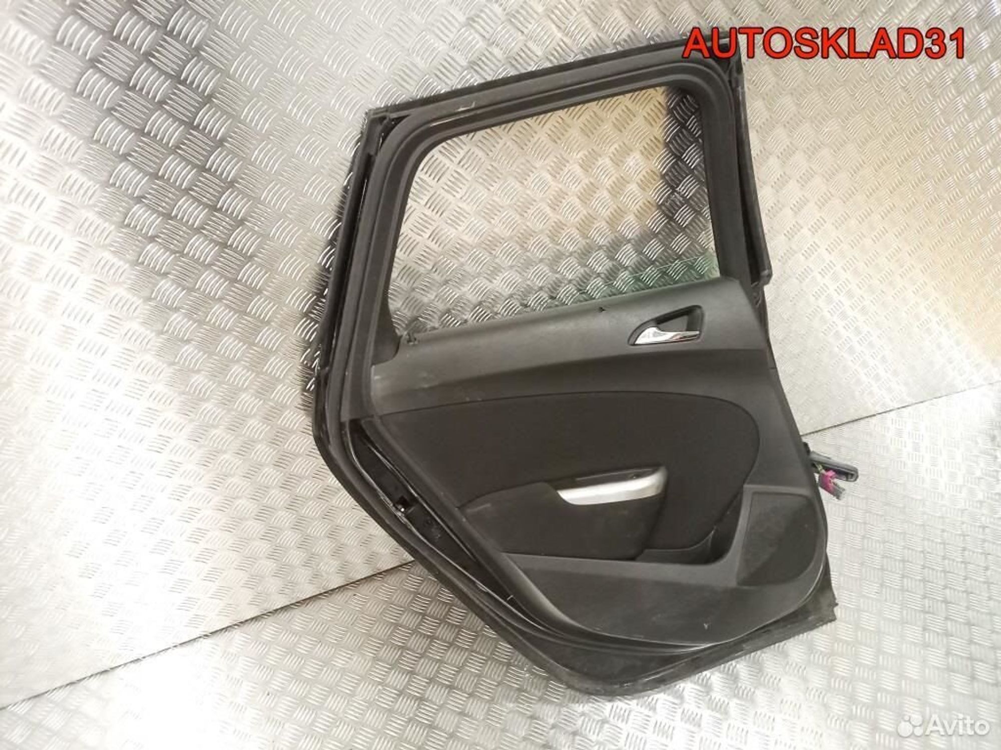 Дверь задняя левая Opel Astra J 13301546 Универсал, 14300 рублей, Дубовое