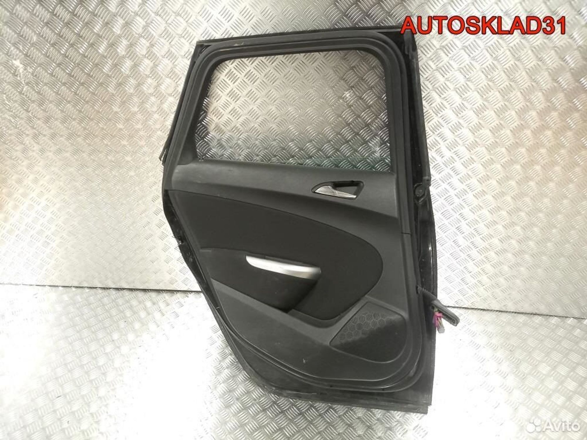 Дверь задняя левая Opel Astra J 13301546 Универсал, 14300 рублей, Дубовое