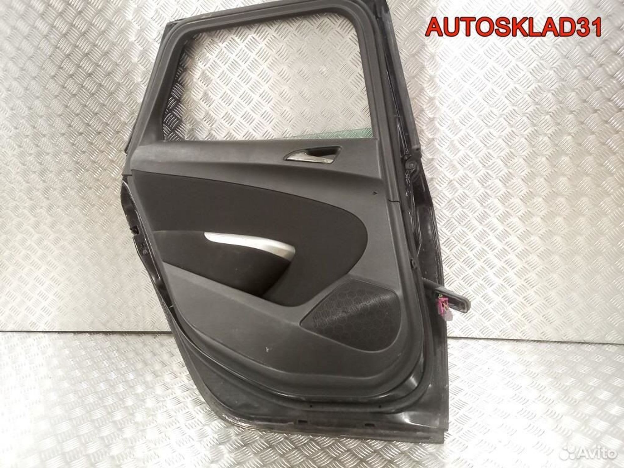 Дверь задняя левая Opel Astra J 13301546 Универсал, 14300 рублей, Дубовое