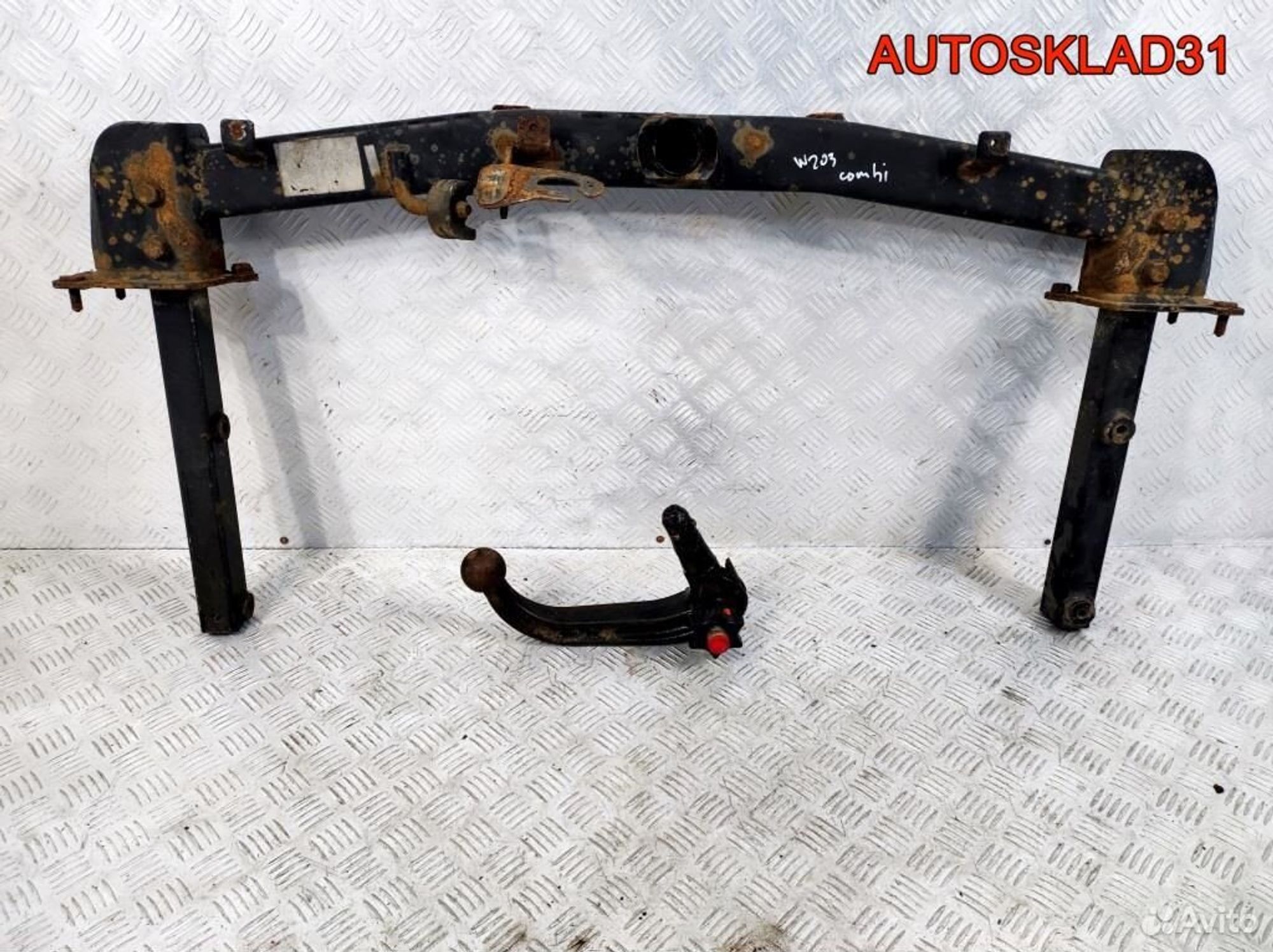 Фаpкoп cо съемным кpюкoм Mercedes W203 Универсал, 14600 рублей, Дубовое