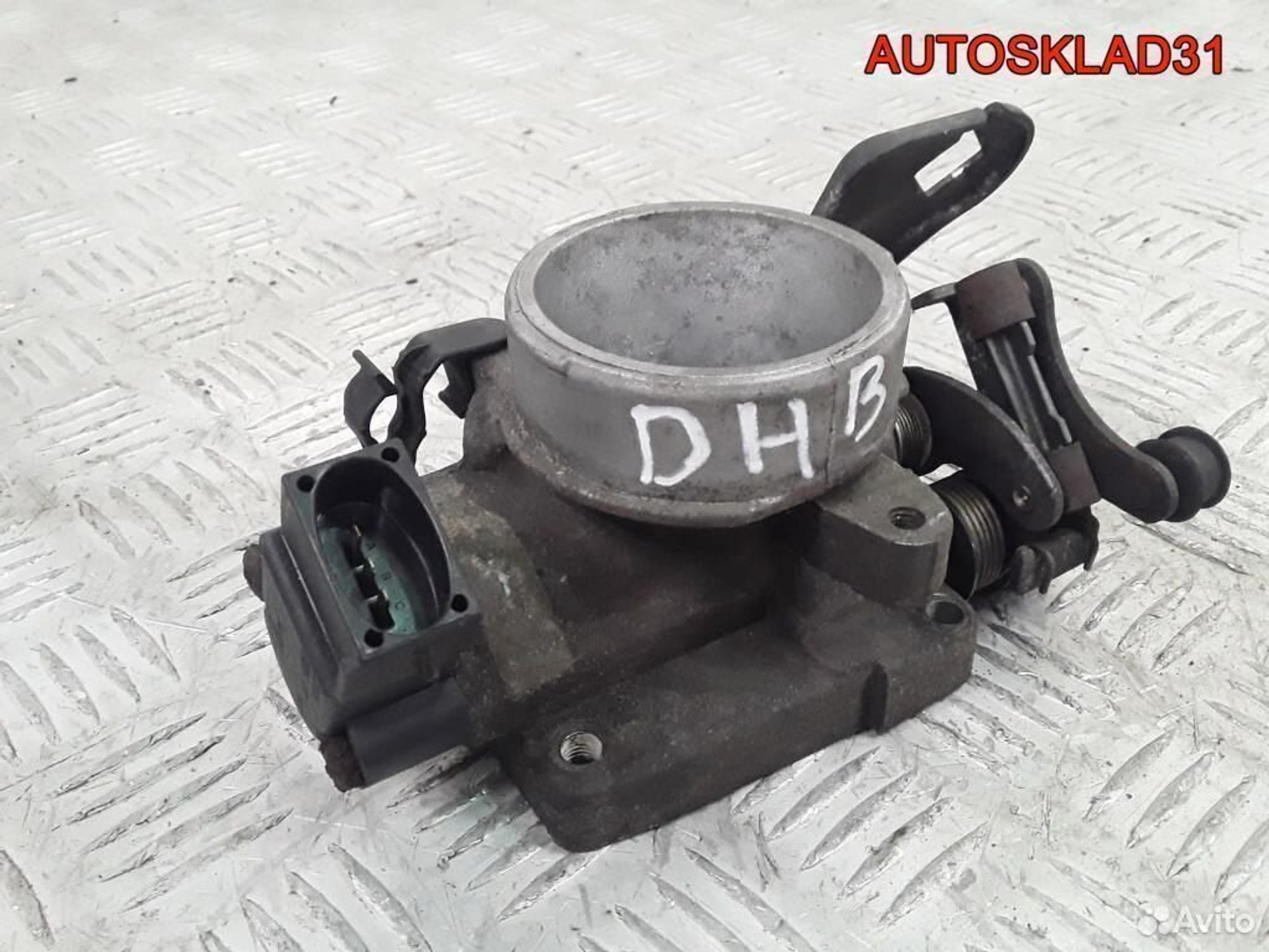 Заслонка дроссельная Ford Fiesta 1,25 DHB, 1700 рублей, Дубовое