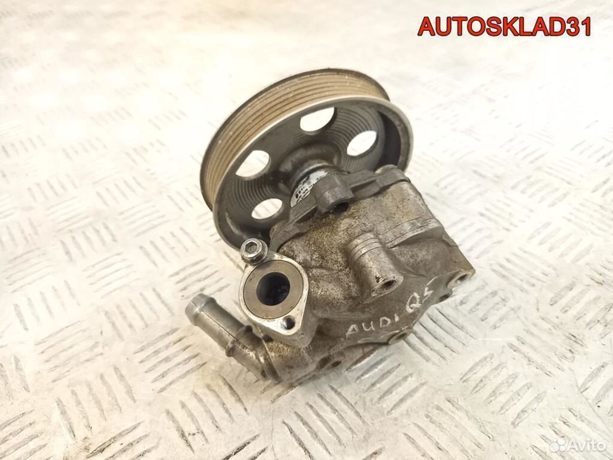 Насос гур Audi Q5 8R 2.0 CDN 8R0145153A, 9800 рублей, Дубовое