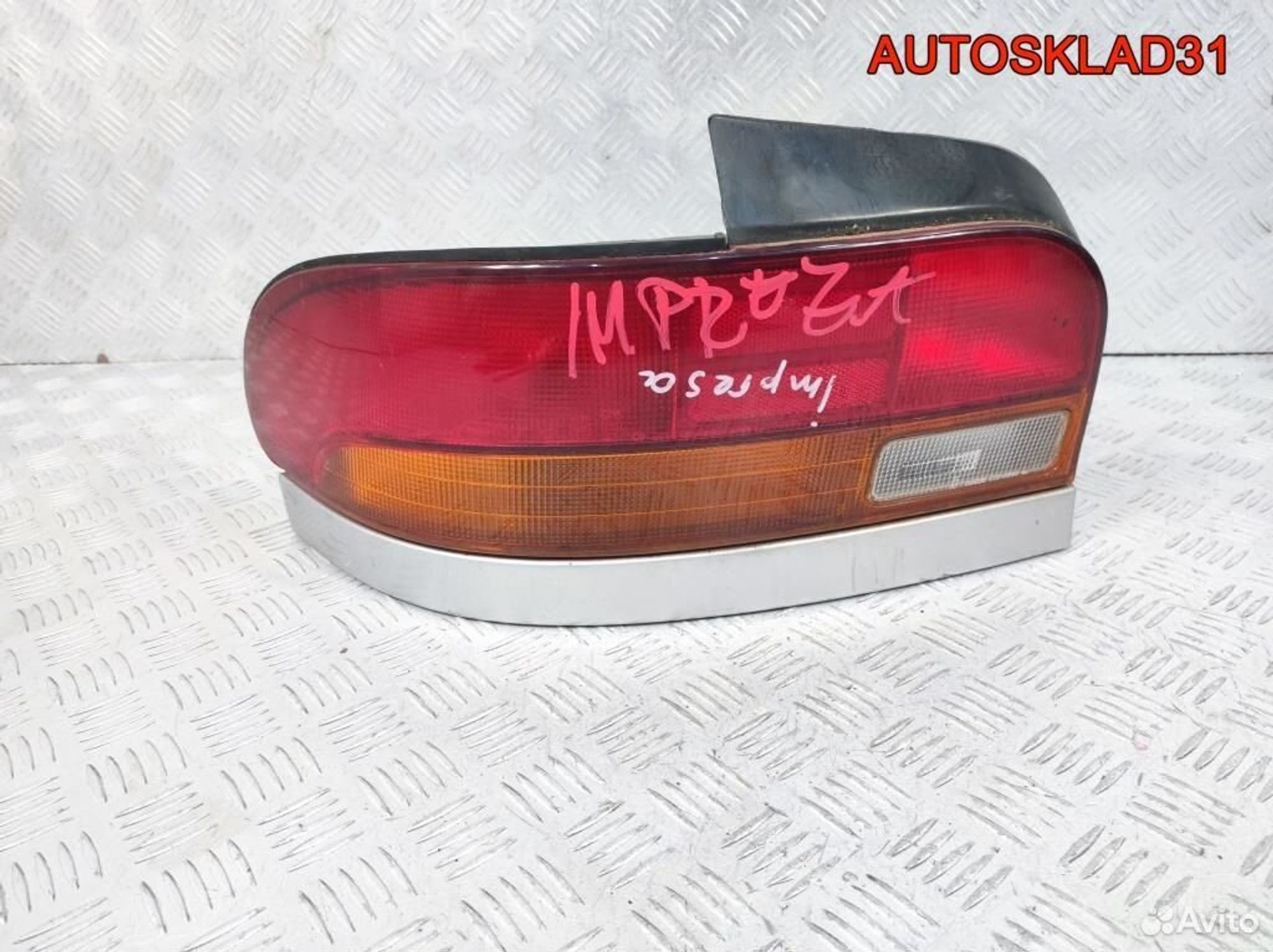 Фонарь задний наружный левый Subaru Impreza G10, 4600 рублей, Дубовое