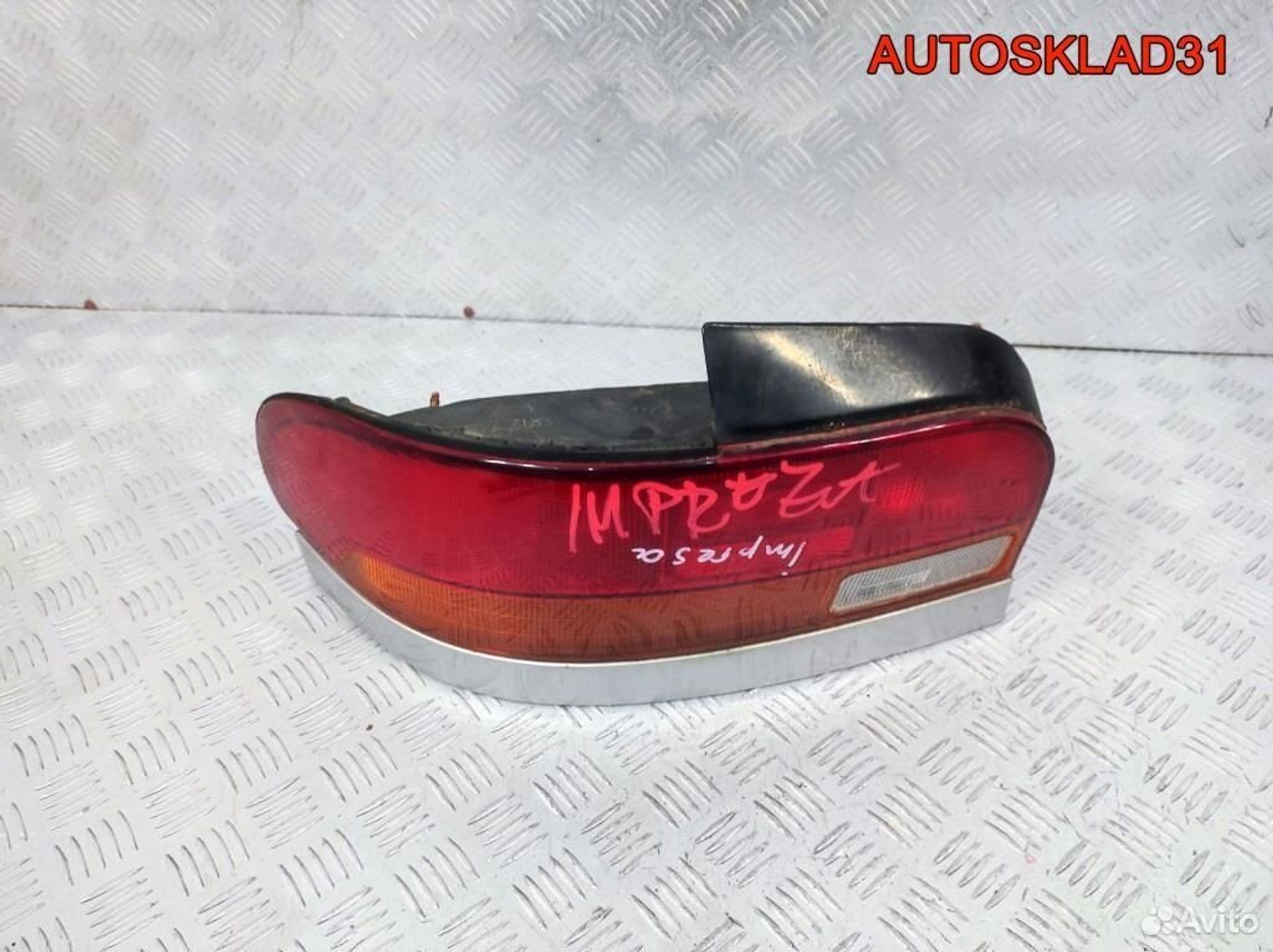 Фонарь задний наружный левый Subaru Impreza G10, 4600 рублей, Дубовое