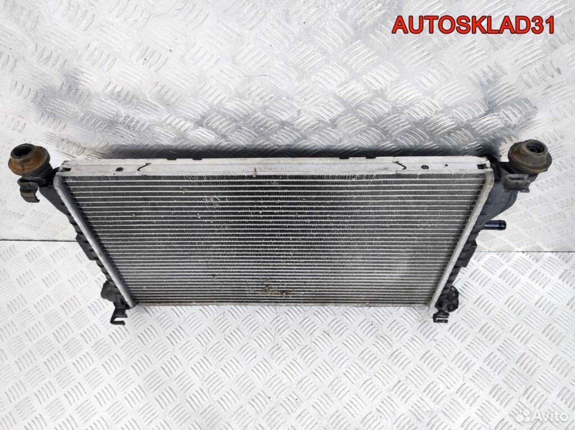 Радиатор основной Ford Focus 1 98AB8005DF, 4100 рублей, Дубовое