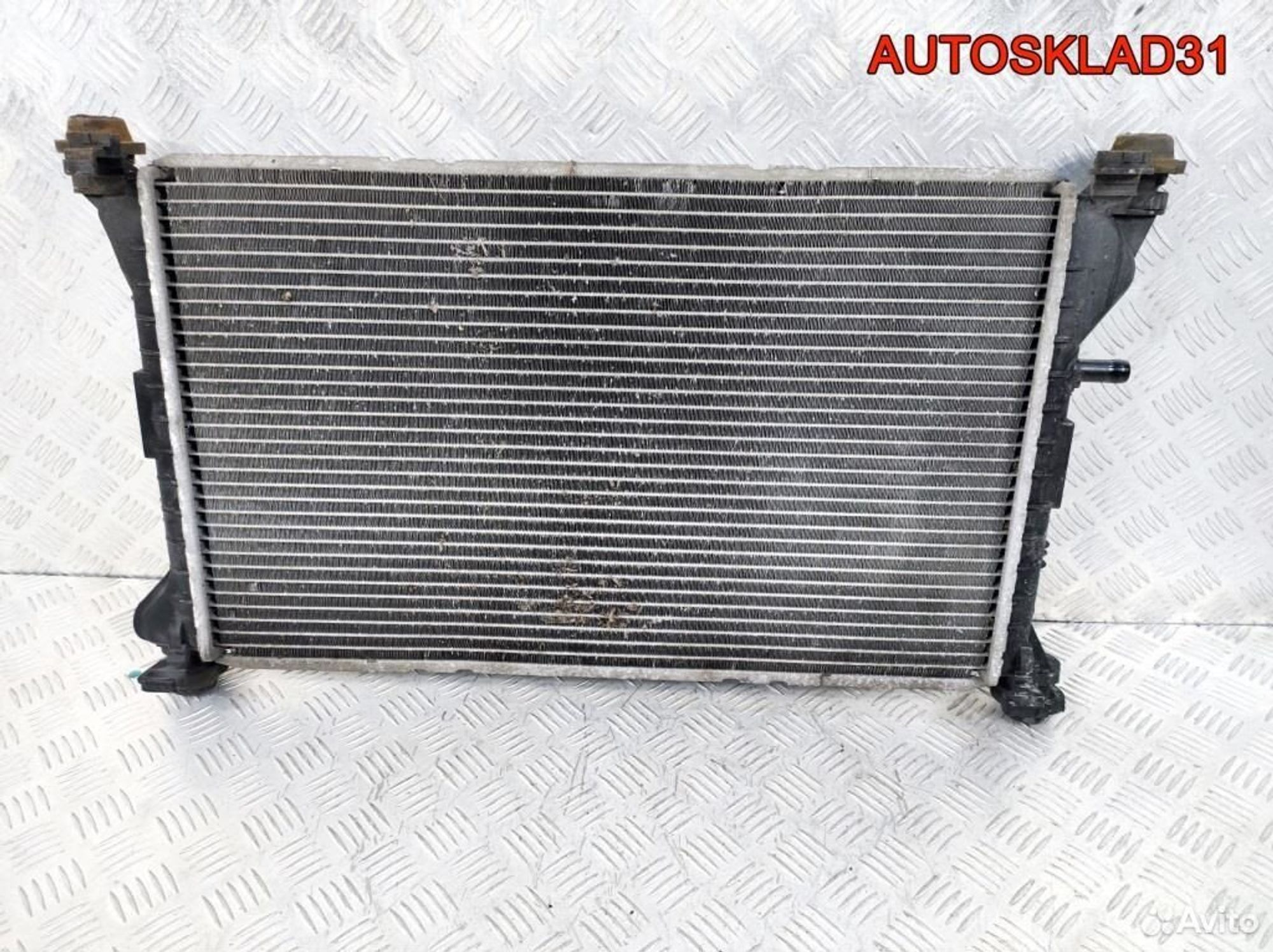 Радиатор основной Ford Focus 1 98AB8005DF, 4100 рублей, Дубовое