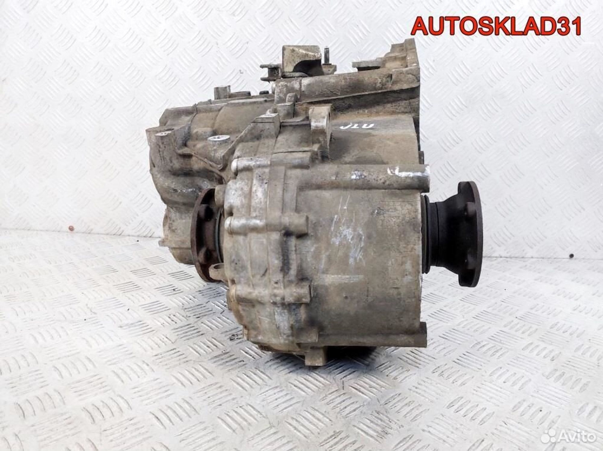 МКПП JLU Дефект Volkswagen Passat B6 2.0 Дизель, 8100 рублей, Дубовое